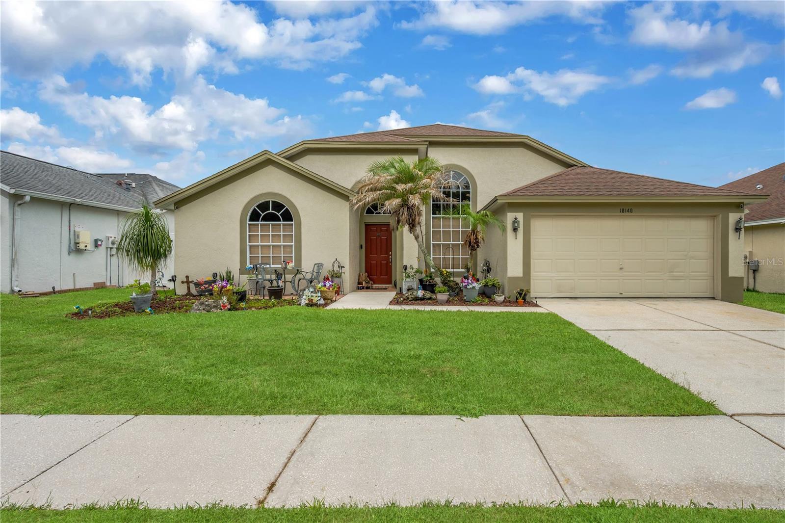 18140 Palm Breeze Dr Property Photo 1