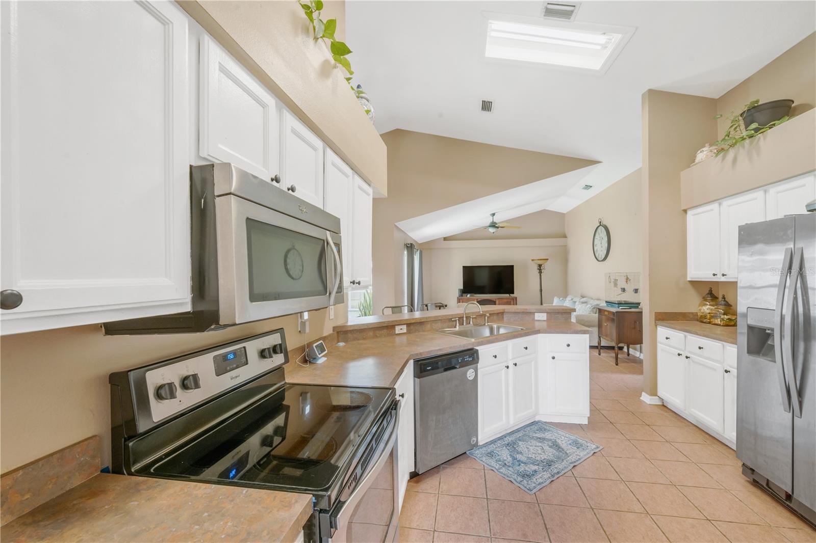 18140 Palm Breeze Dr Property Photo 28