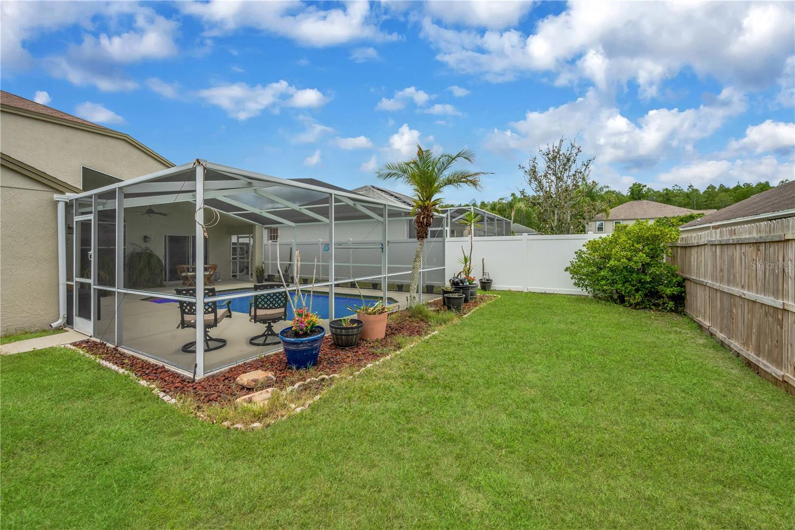 18140 Palm Breeze Dr Property Photo 45