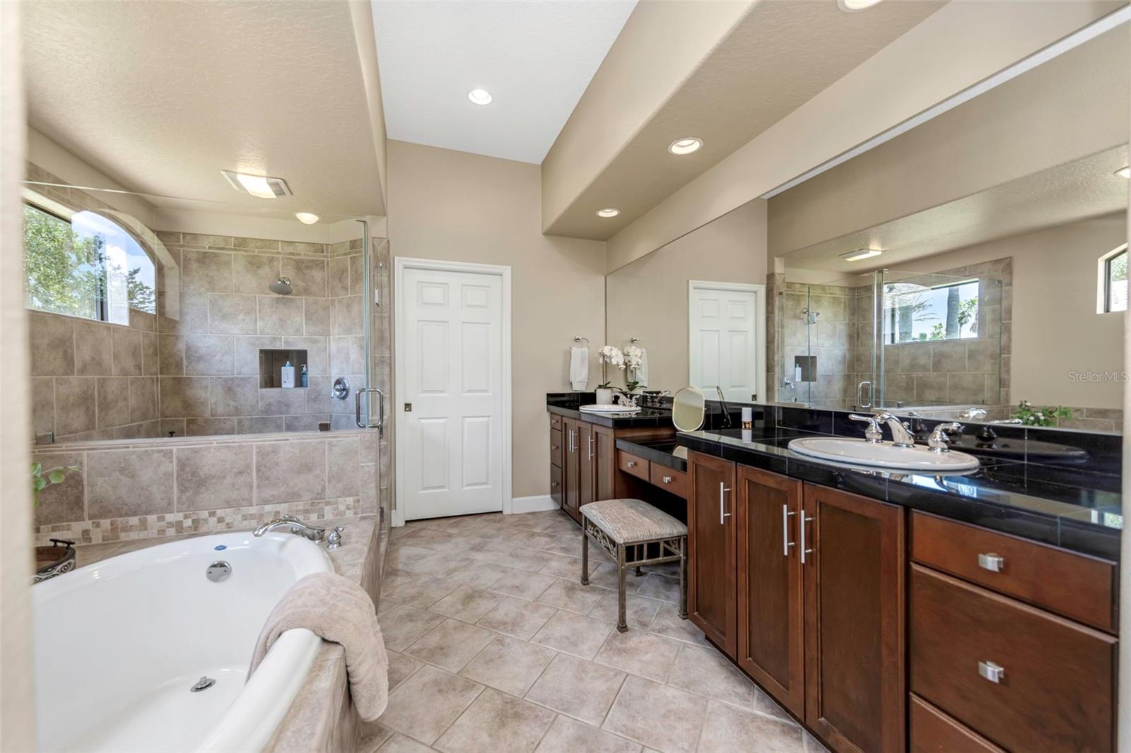3675 Janus Way Property Photo 18