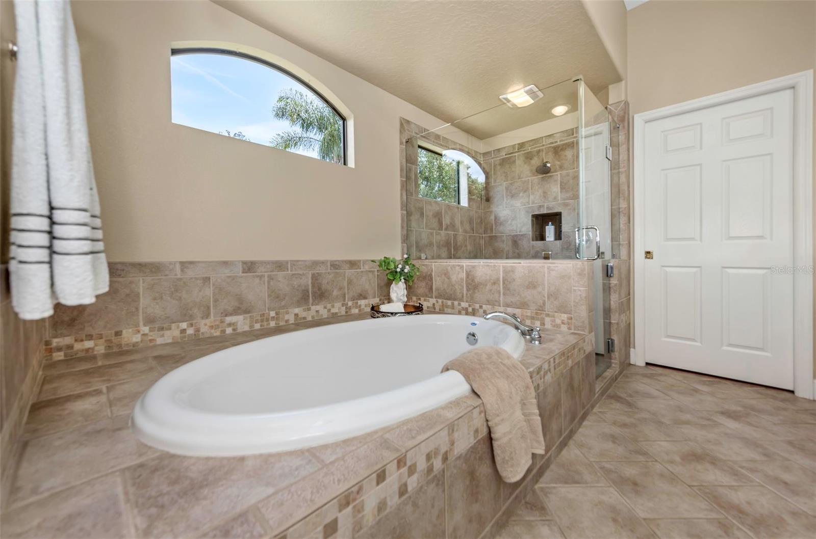3675 Janus Way Property Photo 20
