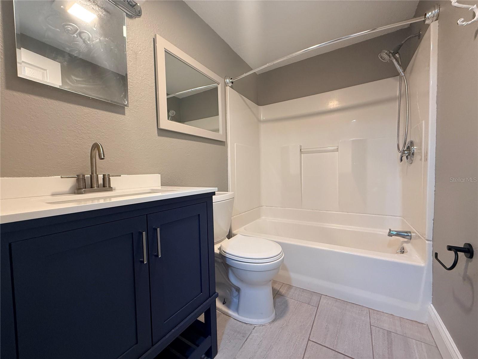 6623 Boatyard Dr Property Photo 5