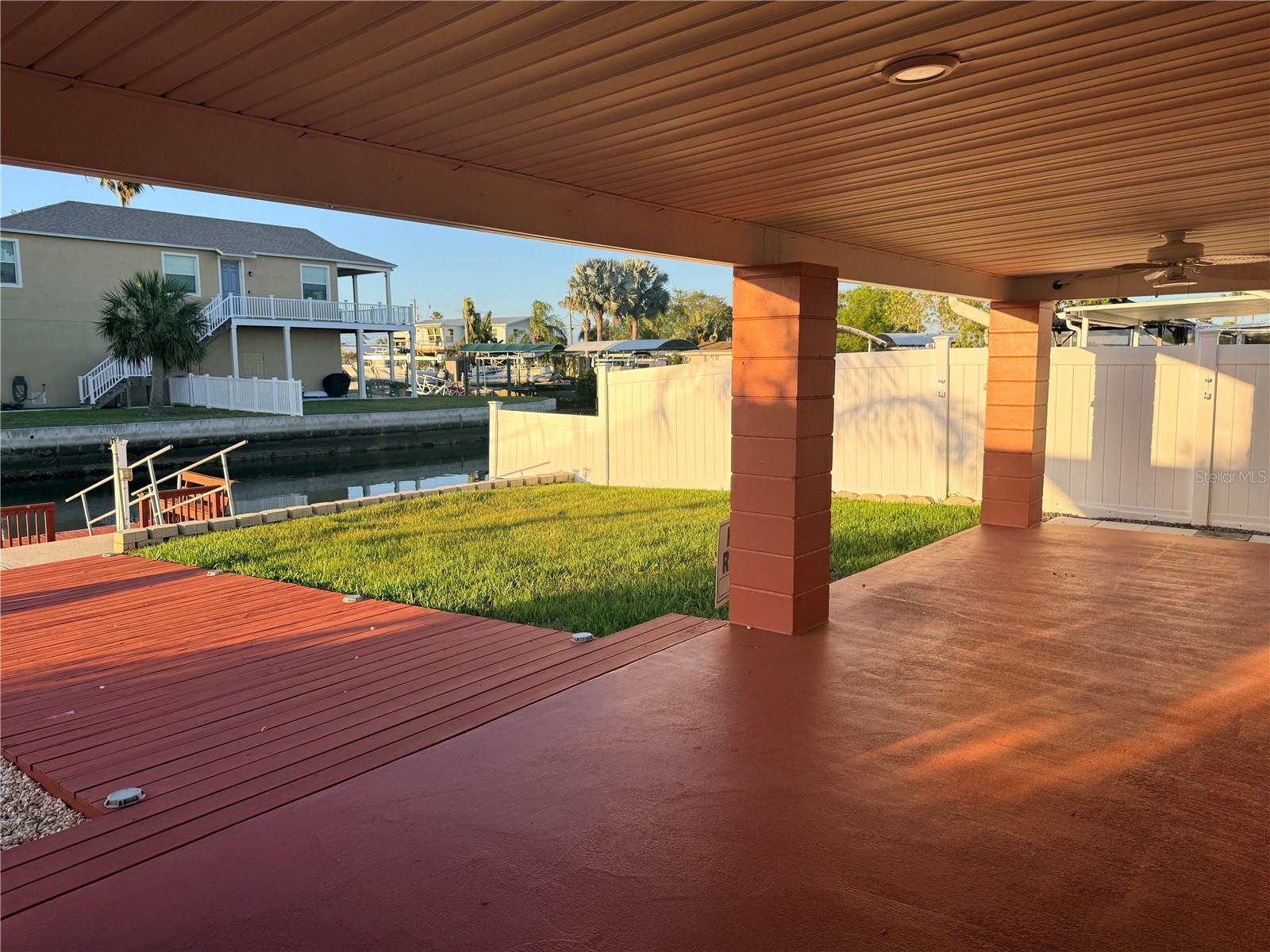 6623 Boatyard Dr Property Photo 9