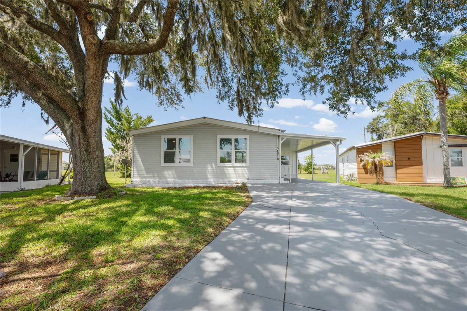 34010 Estates Ln Property Photo 2