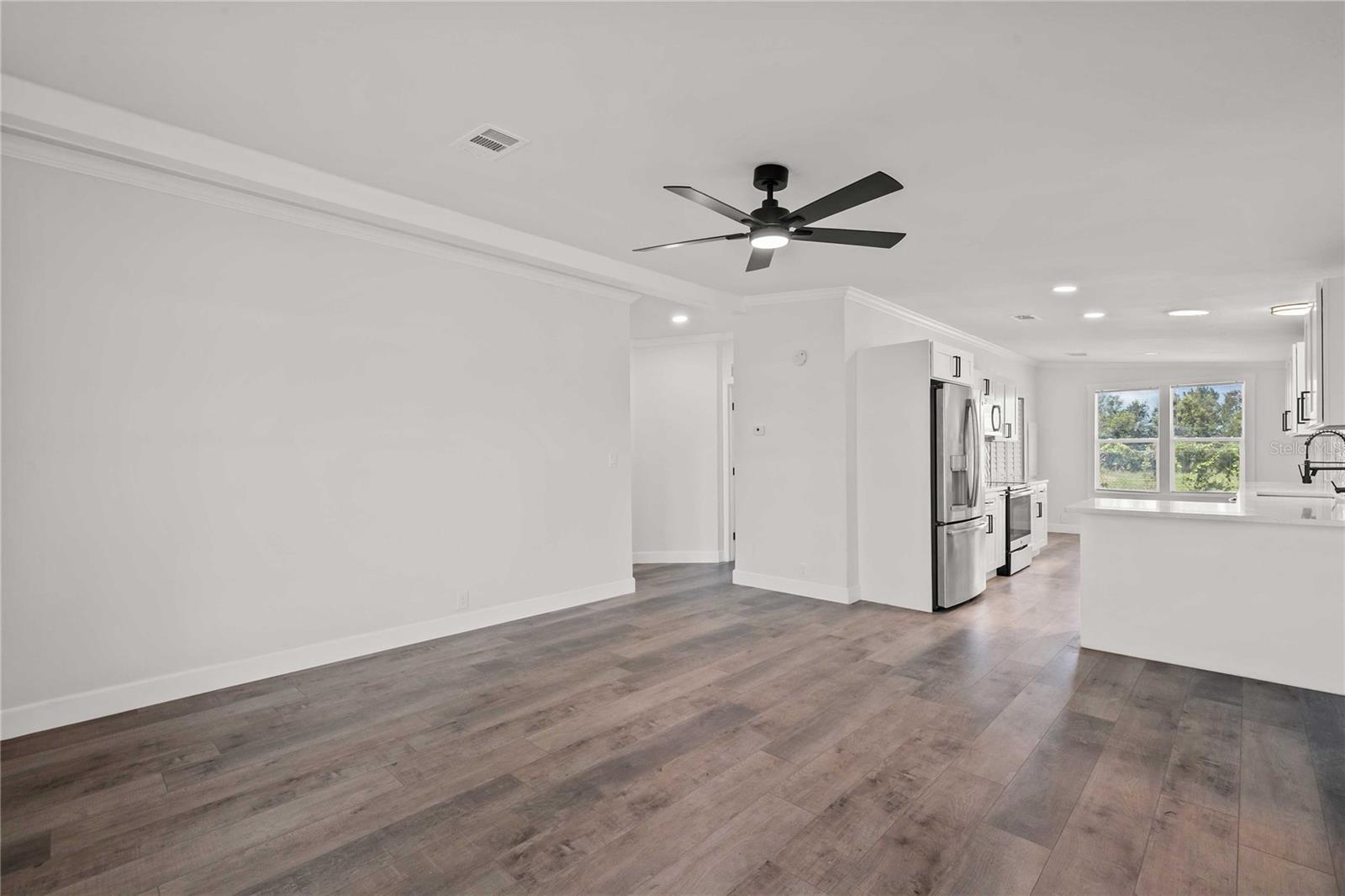 34010 Estates Ln Property Photo 4