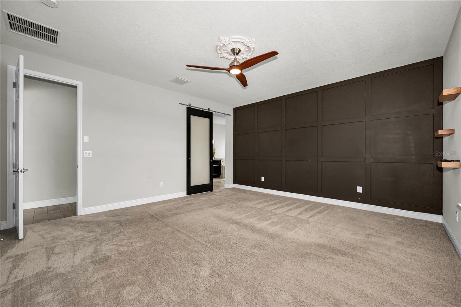 18233 Roseate Dr Property Photo 25