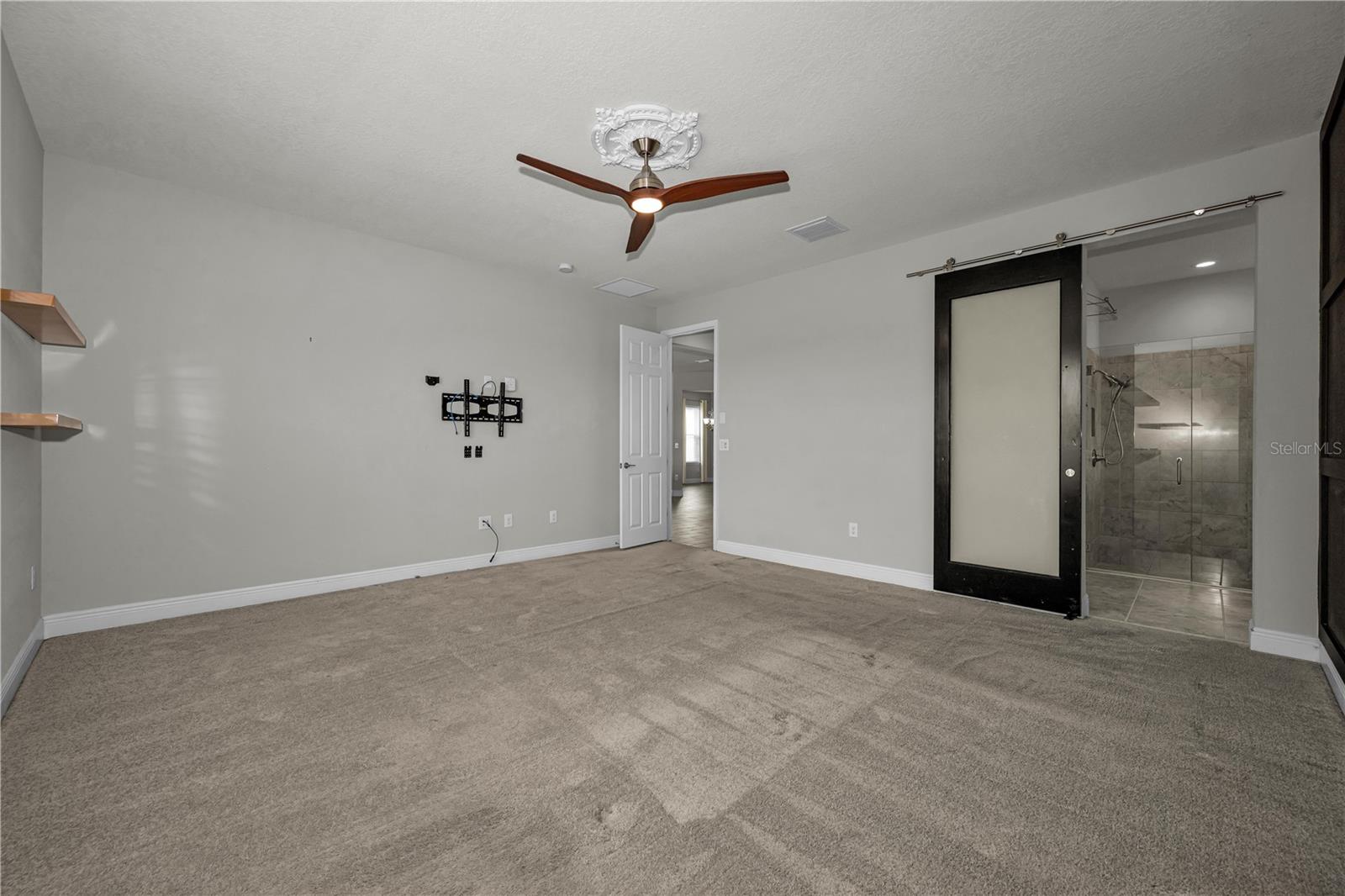 18233 Roseate Dr Property Photo 26
