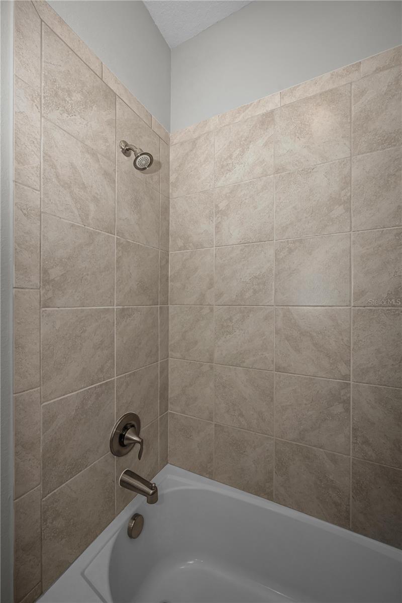 18233 Roseate Dr Property Photo 36