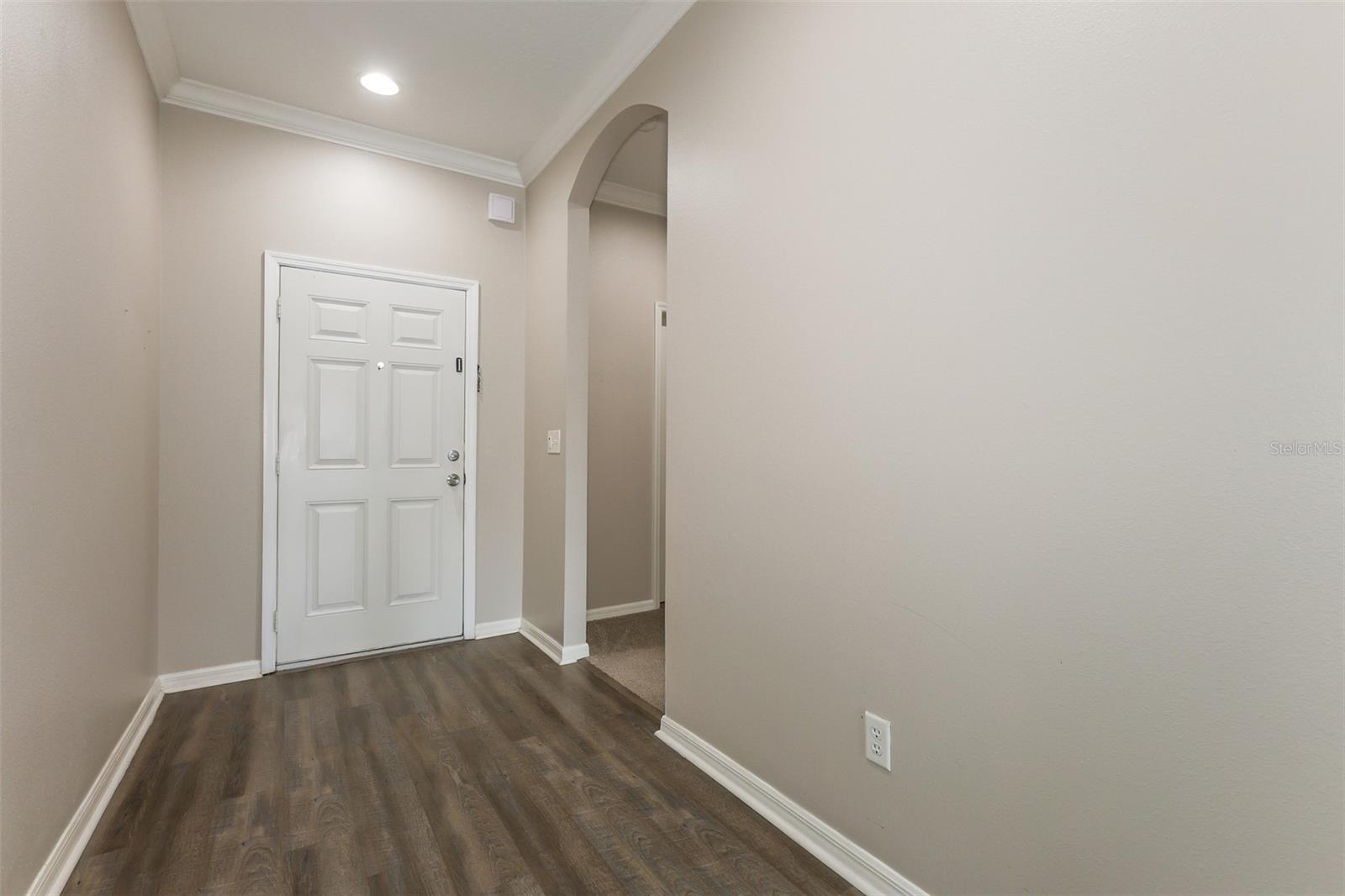 814 Coade Stone Dr Property Photo 5