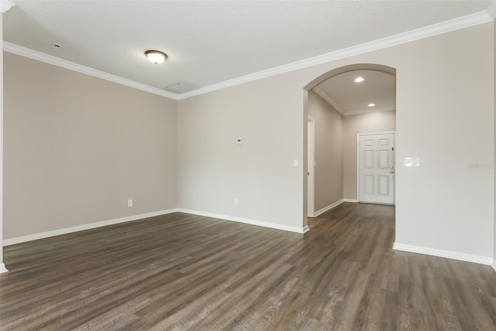 814 Coade Stone Dr Property Photo 8