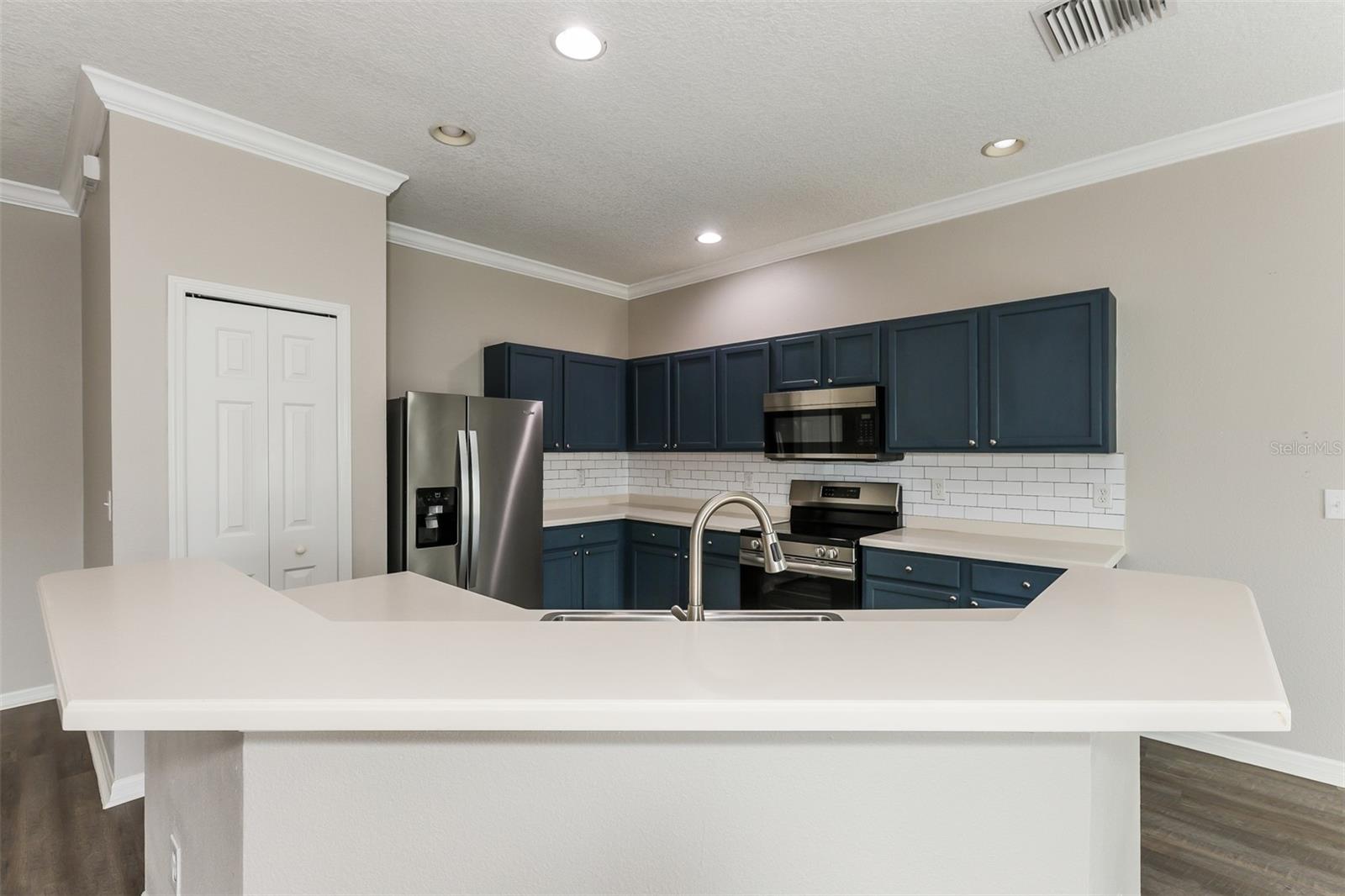 814 Coade Stone Dr Property Photo 17
