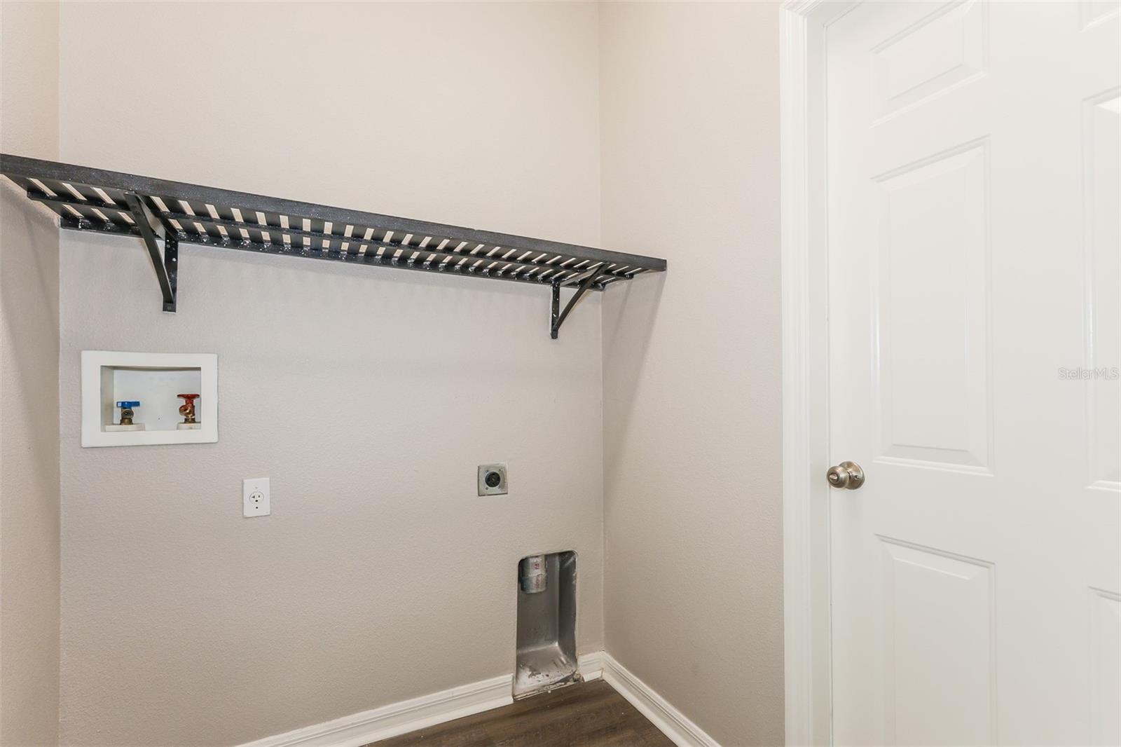 814 Coade Stone Dr Property Photo 20