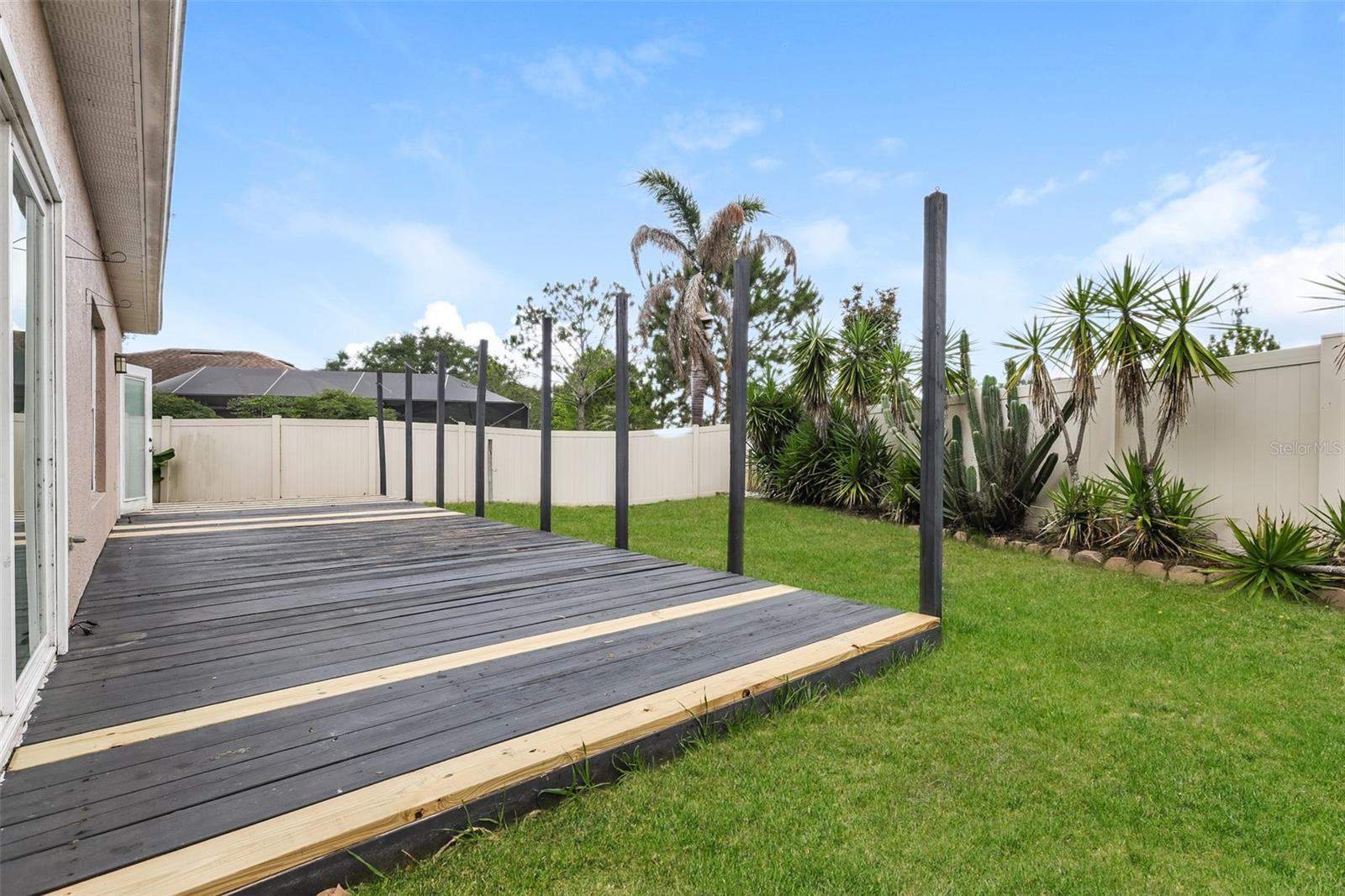 814 Coade Stone Dr Property Photo 31