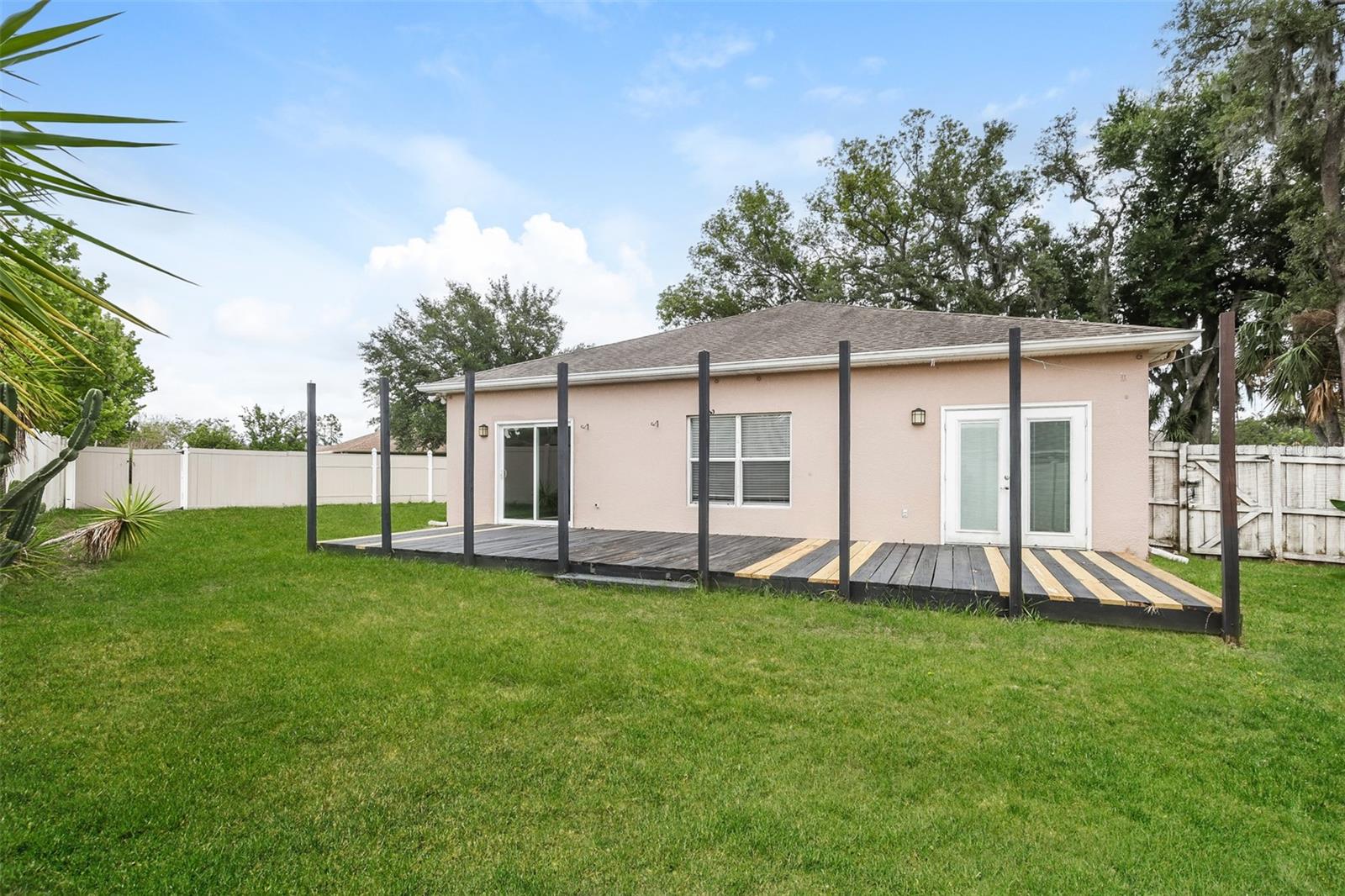 814 Coade Stone Dr Property Photo 33