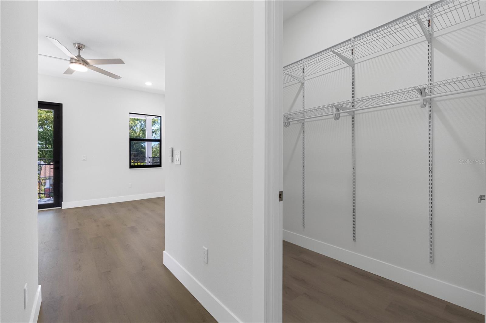 7015 N Central Ave #unit C Property Photo 14
