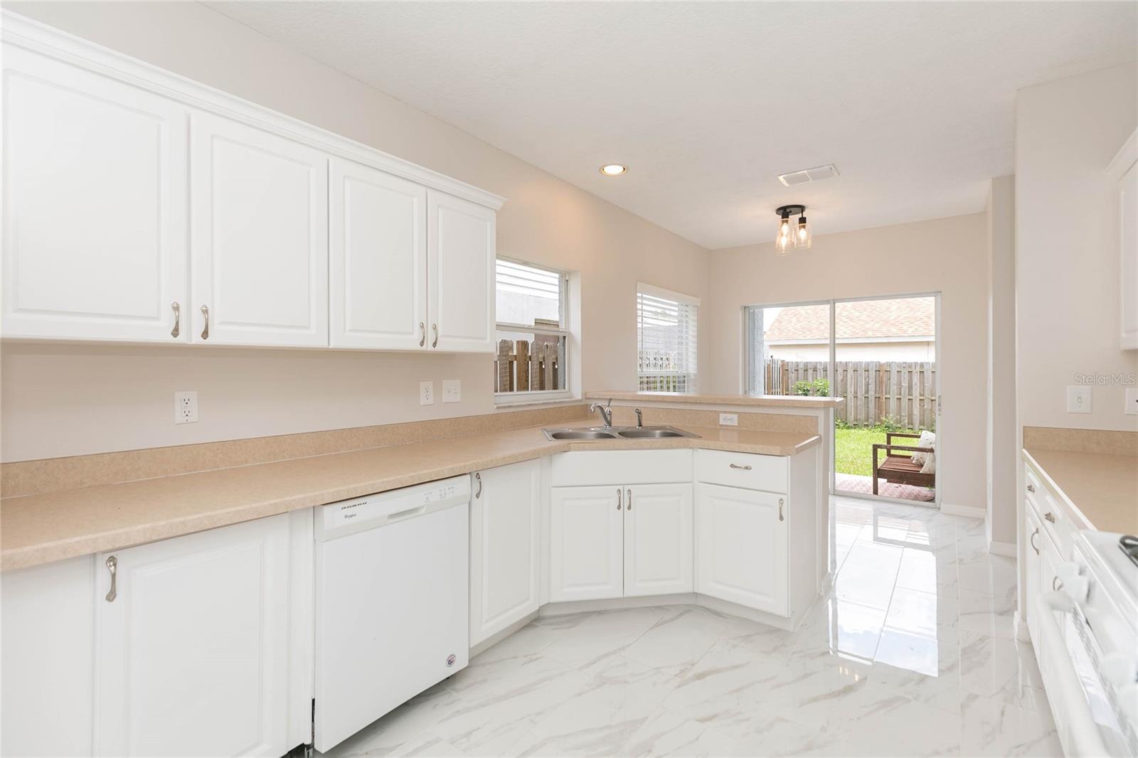 28632 Seashell Ct Property Photo 20