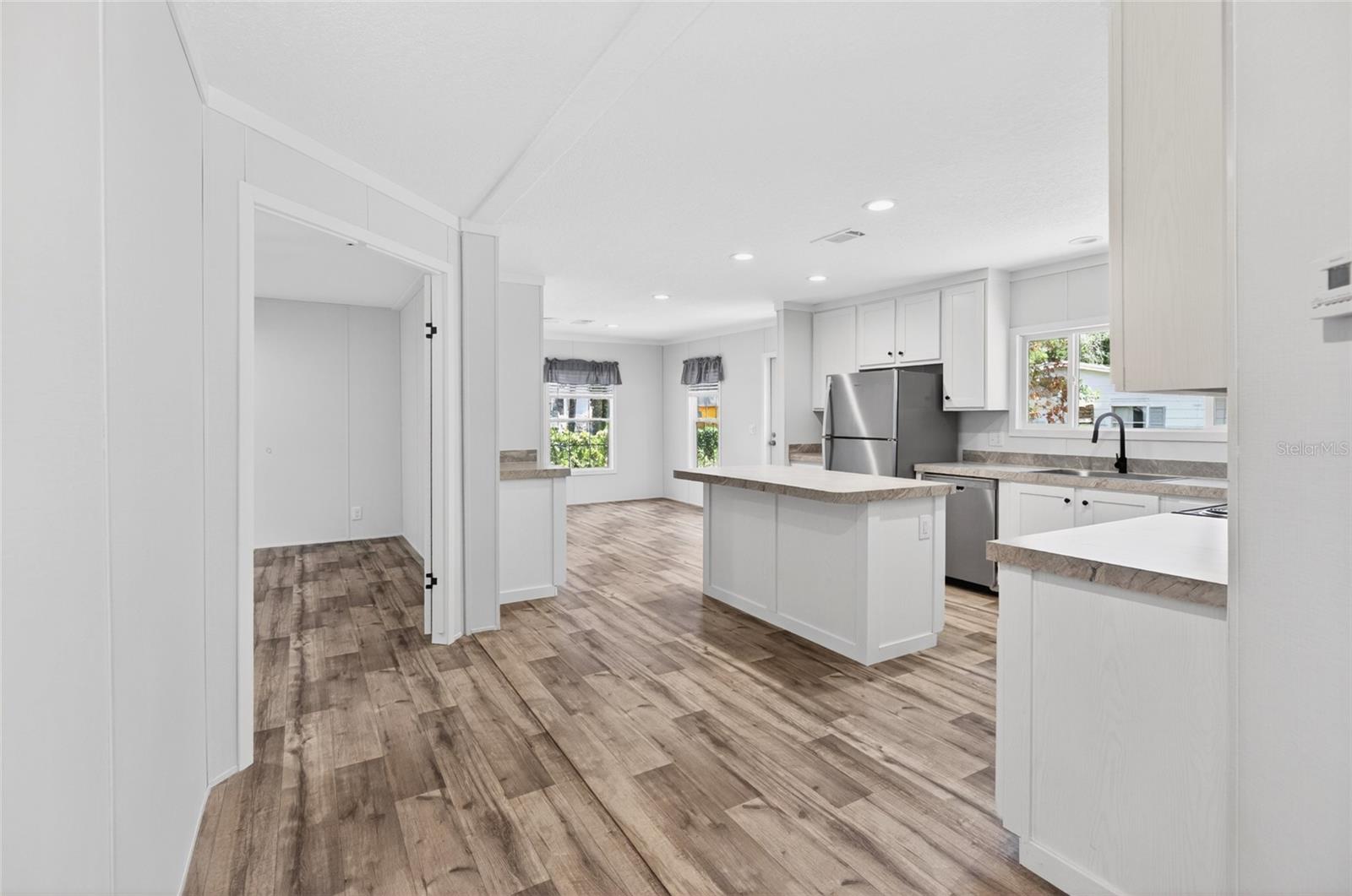 17475 Tavern Rd Property Photo 8