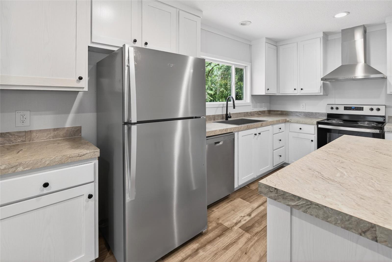 17475 Tavern Rd Property Photo 12