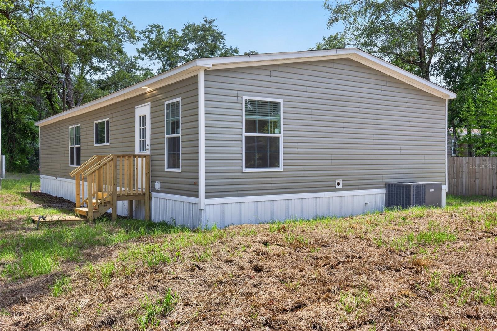 17475 Tavern Rd Property Photo 26