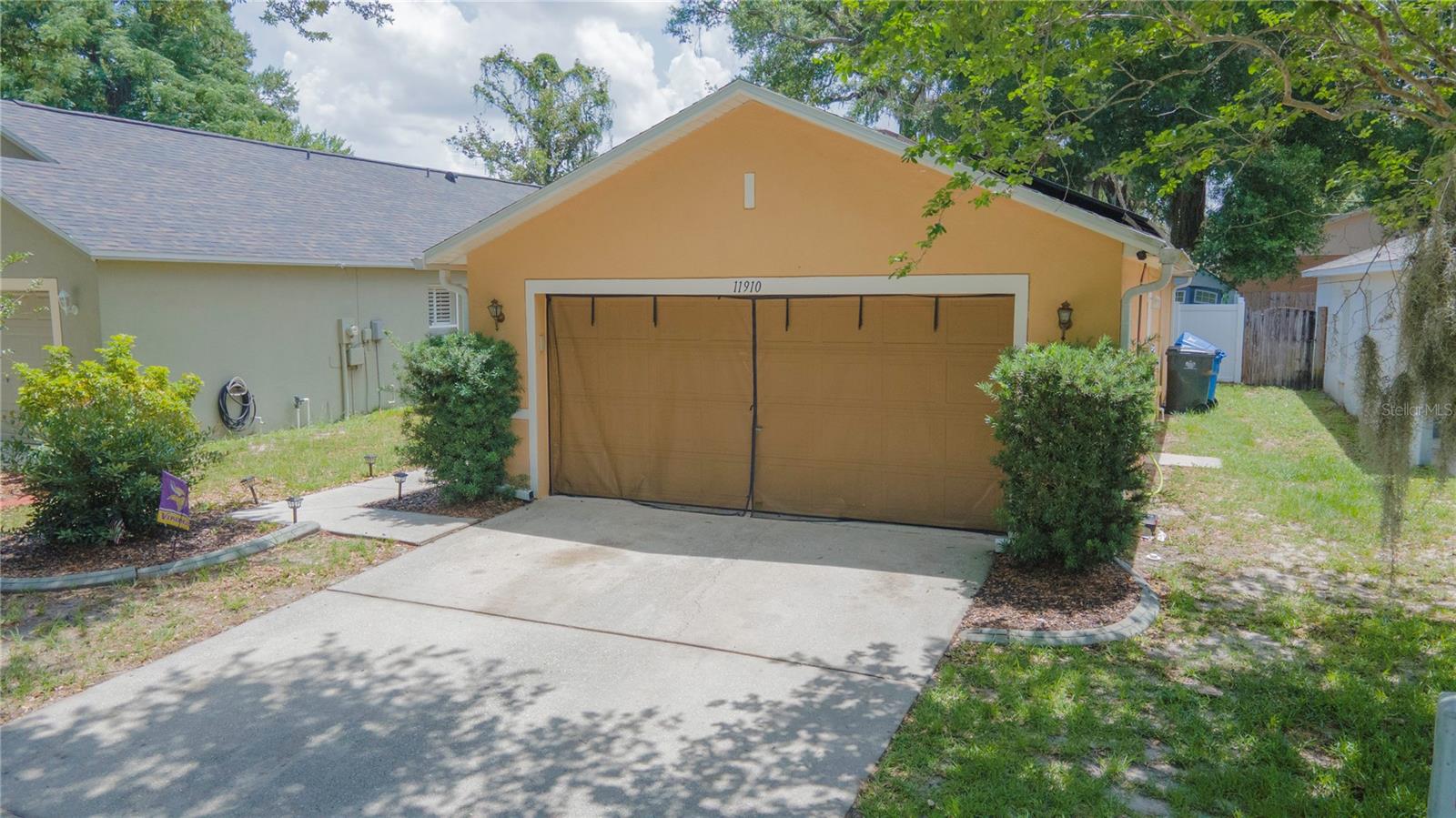 11910 Mango Groves Blvd Property Photo 2