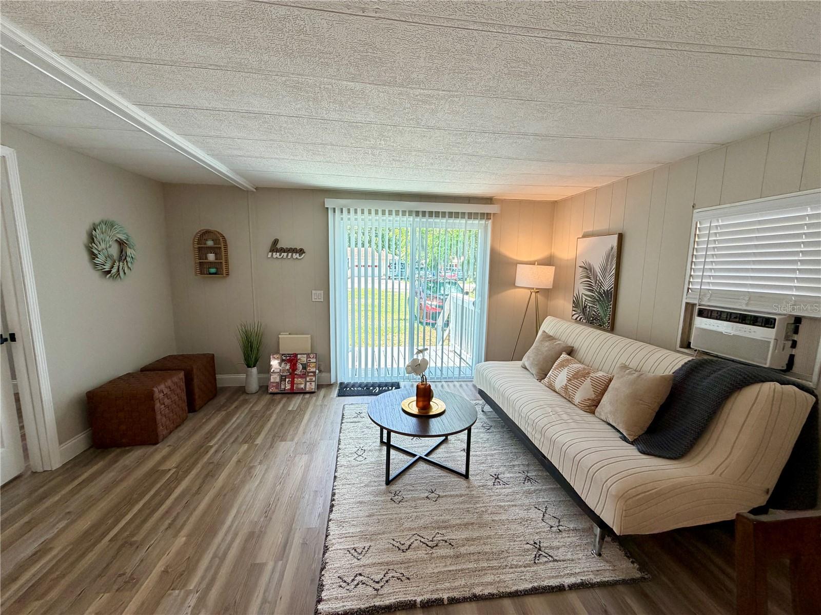 4820 Capron St Property Photo 10