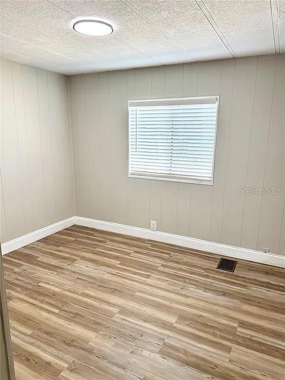 4820 Capron St Property Photo 22