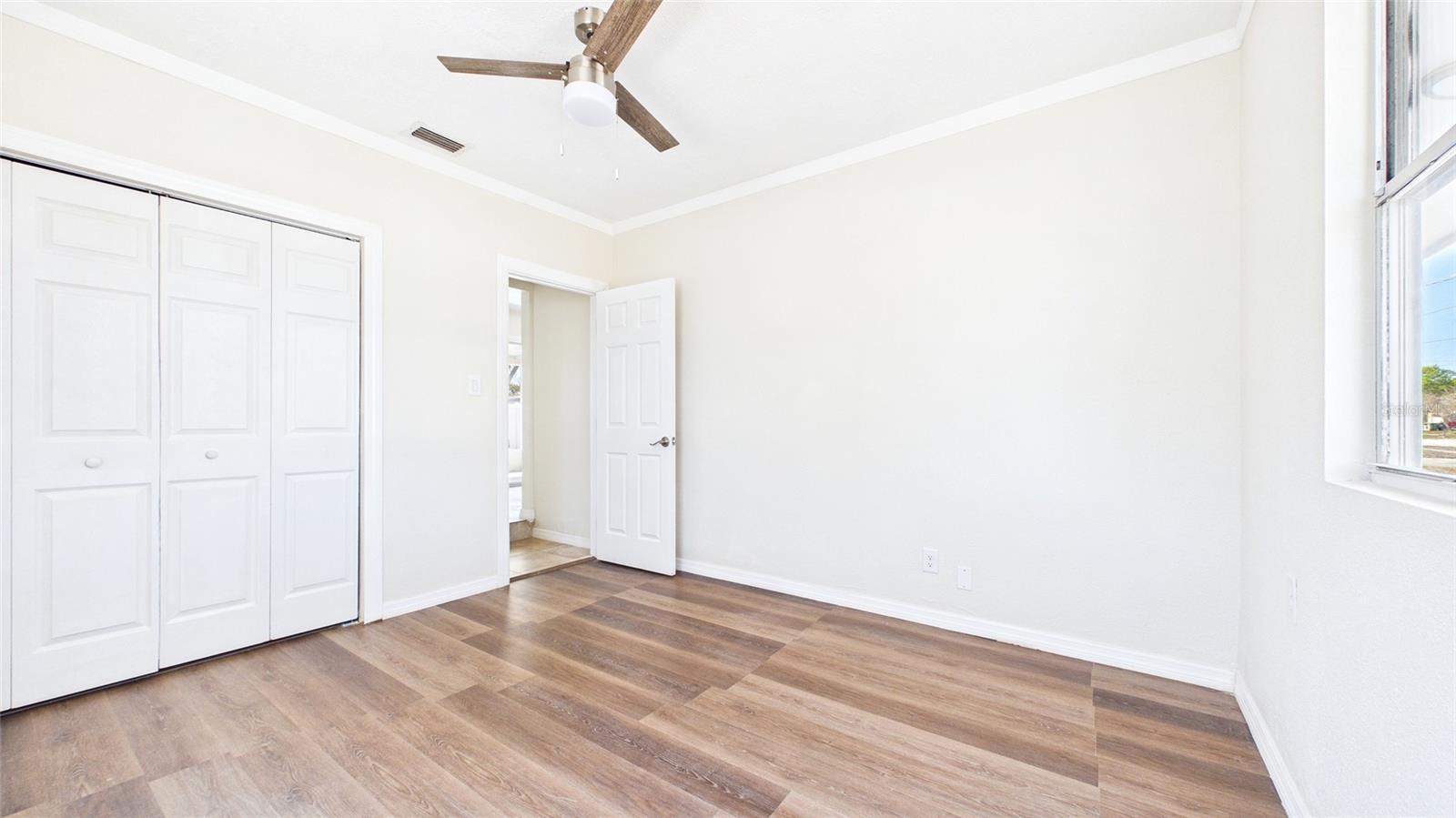 4418 W Fairview Hts Property Photo 16