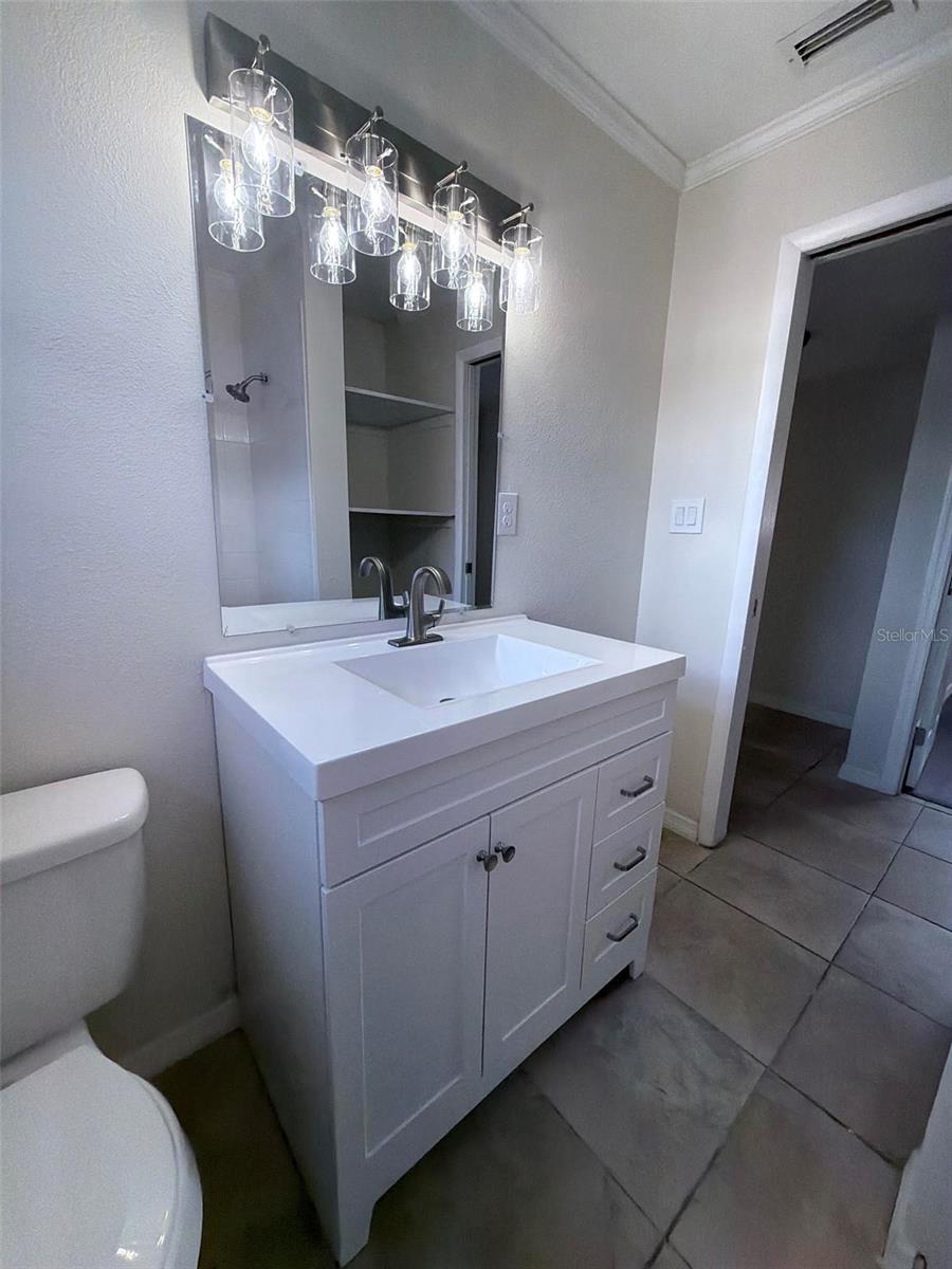 4418 W Fairview Hts Property Photo 35