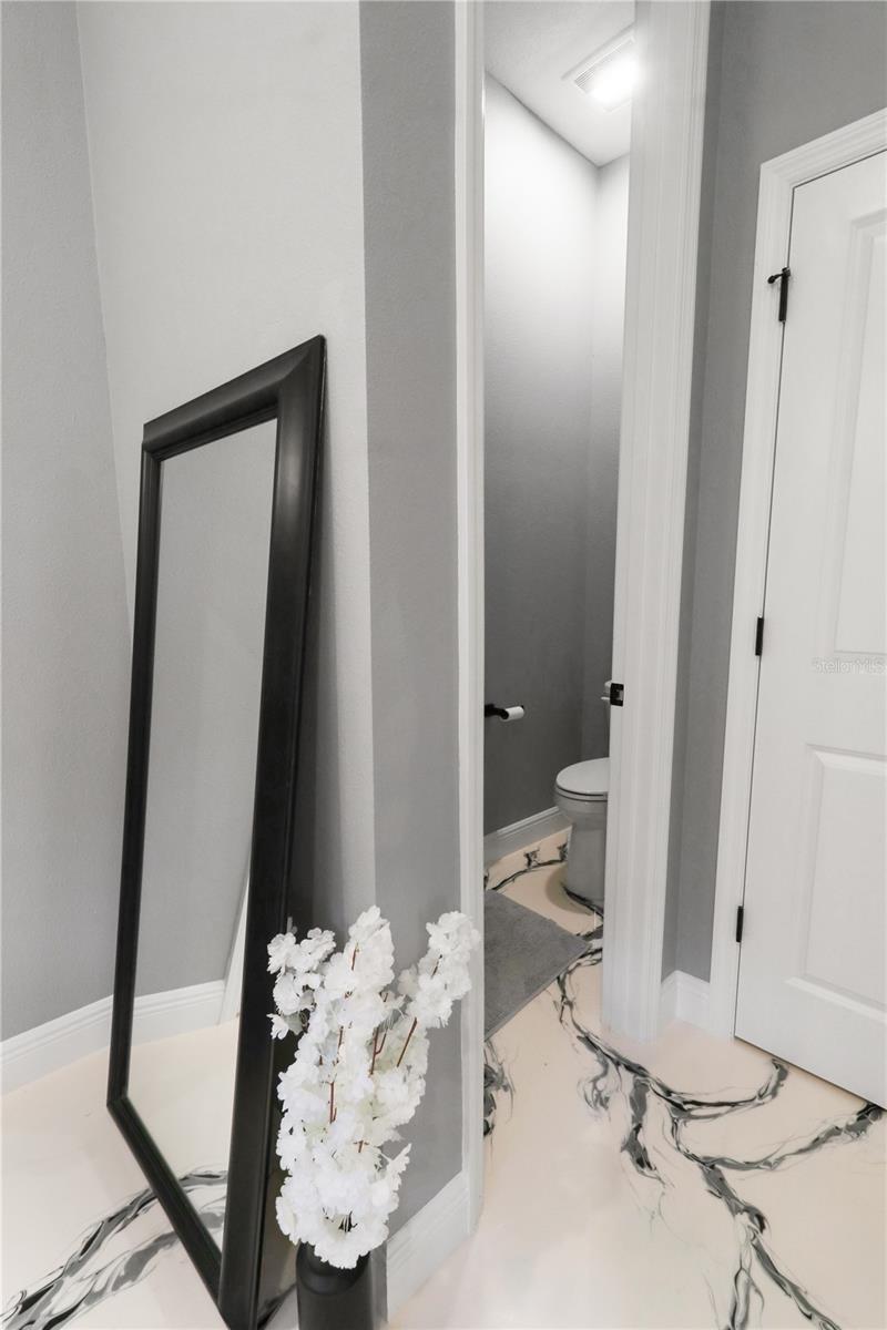 11008 Rustic Timber Loop Property Photo 25