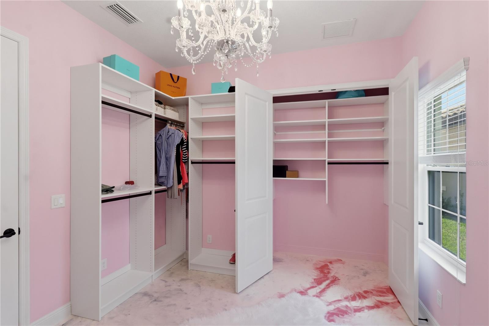 11008 Rustic Timber Loop Property Photo 28