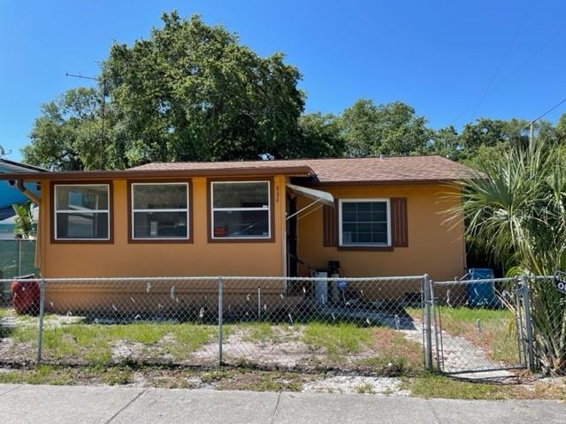 888 14TH AVE S Property Photo 1