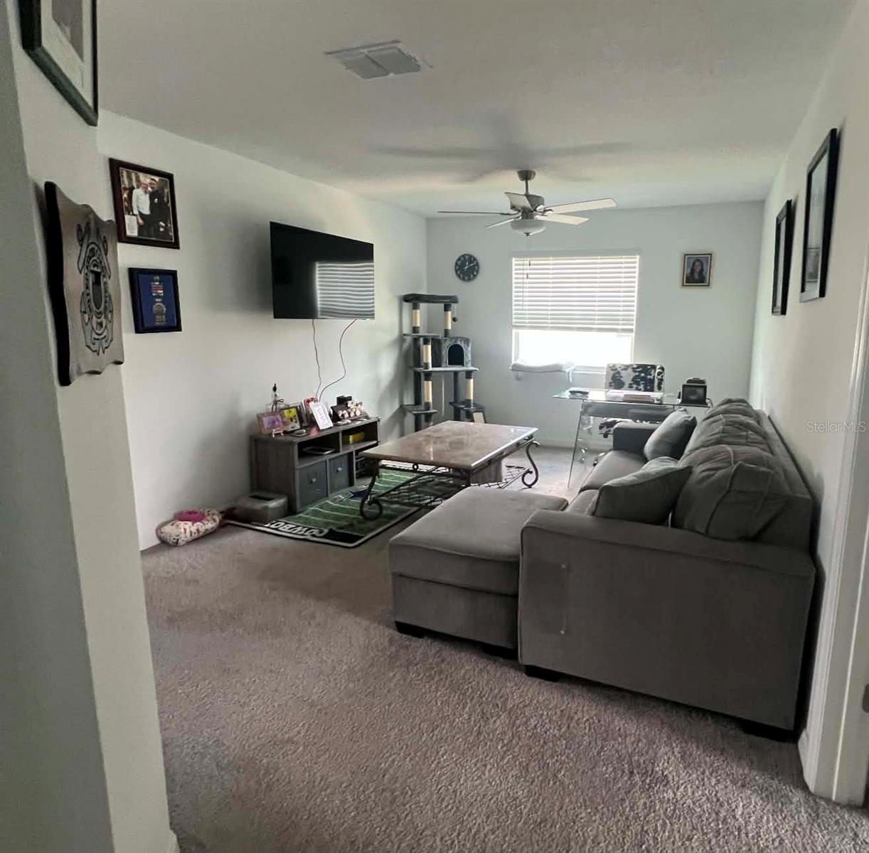 8845 Gallantree Pl Property Photo 4
