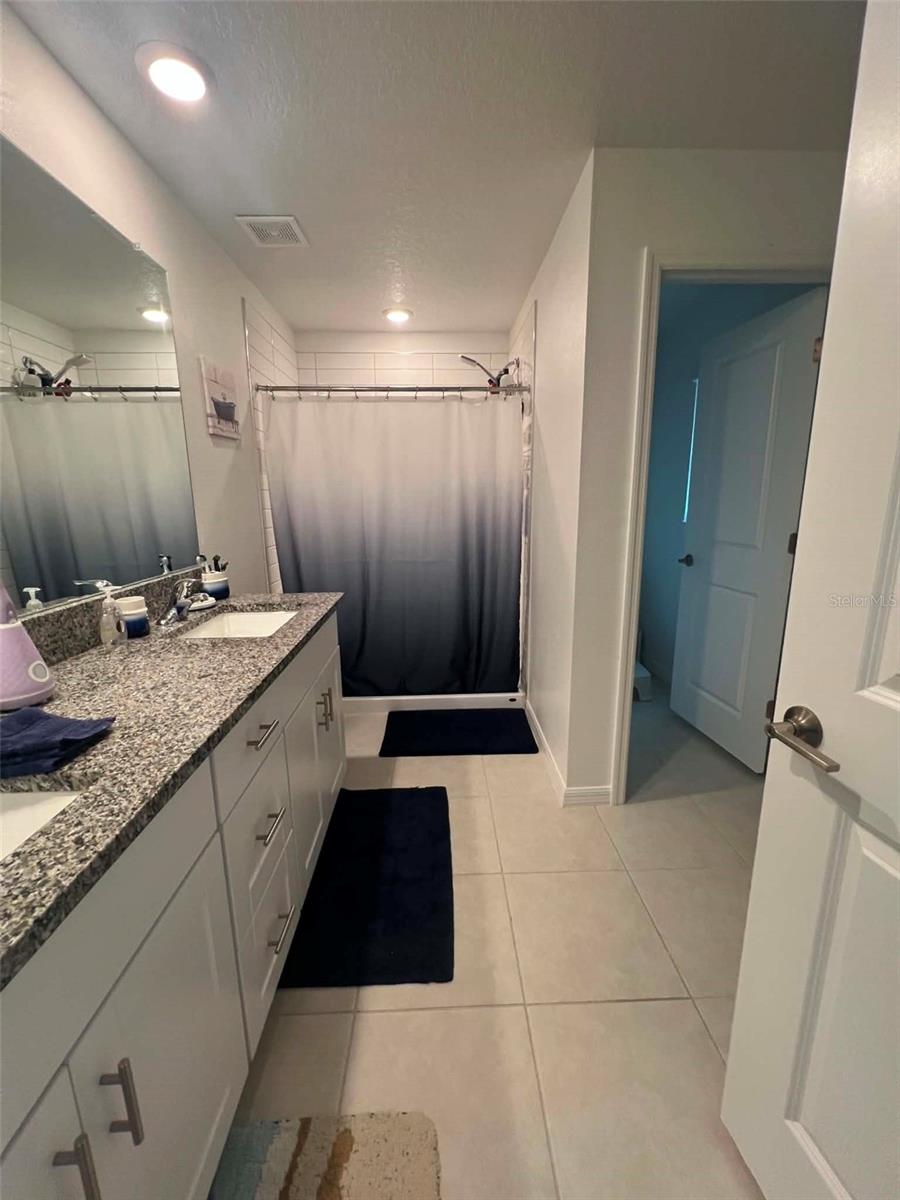 8845 Gallantree Pl Property Photo 12
