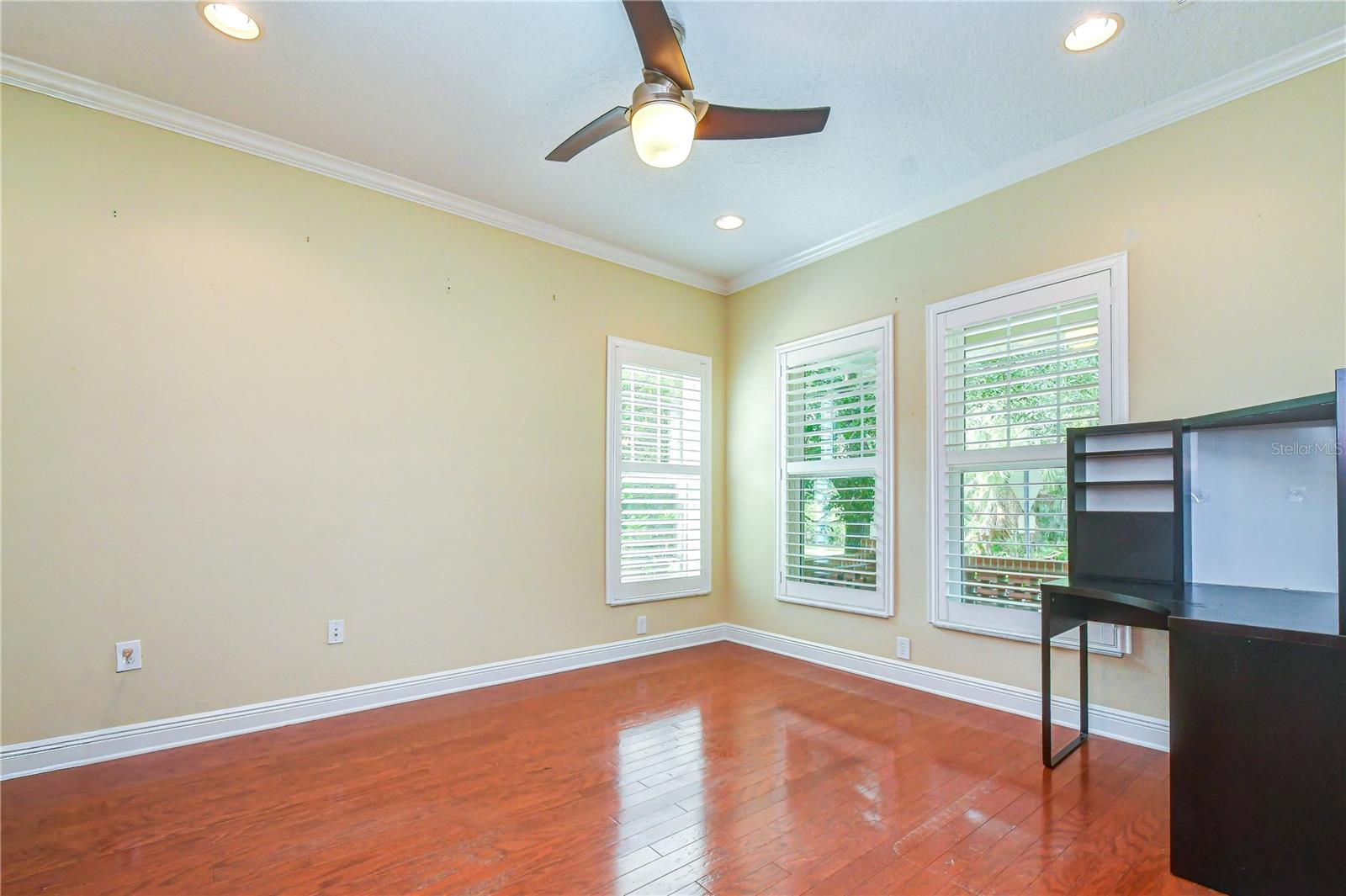 6135 Churchside Dr Property Photo 5