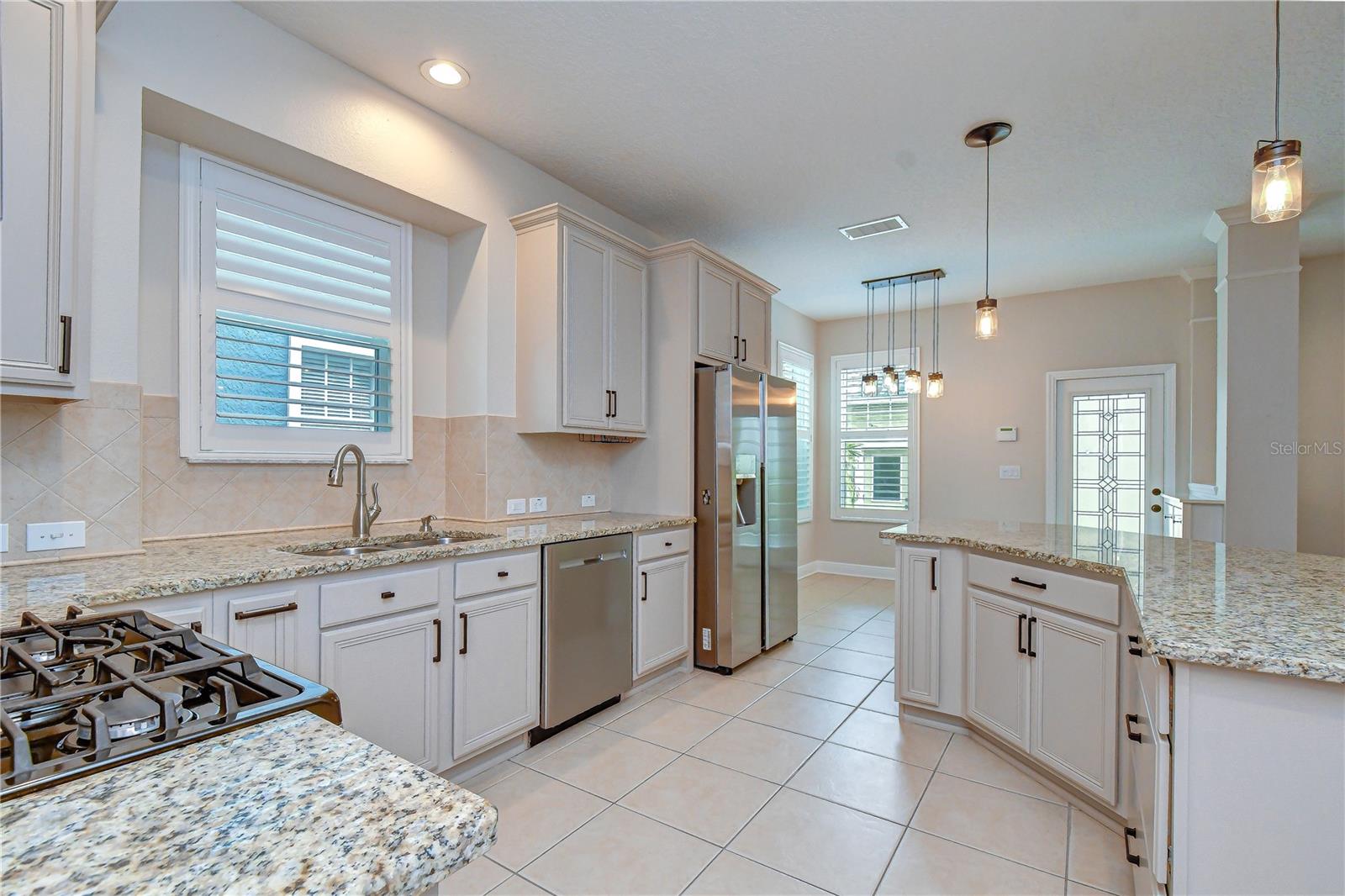 6135 Churchside Dr Property Photo 10