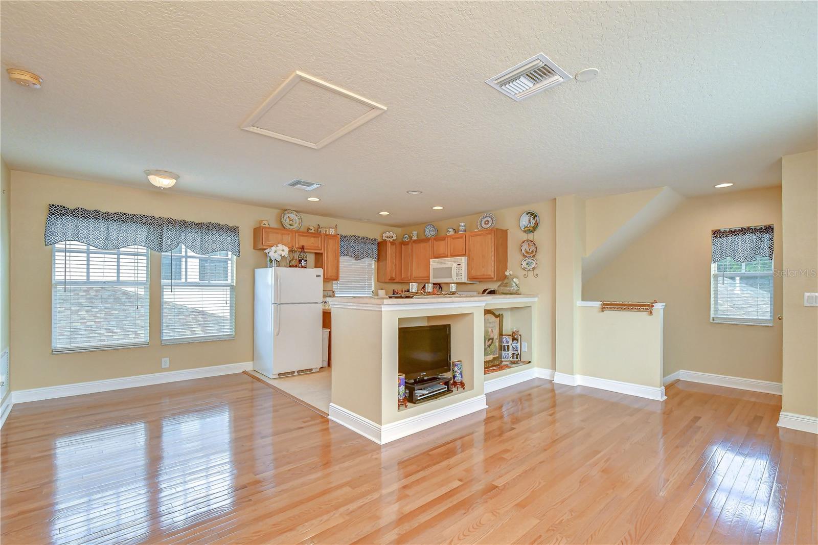 6135 Churchside Dr Property Photo 39