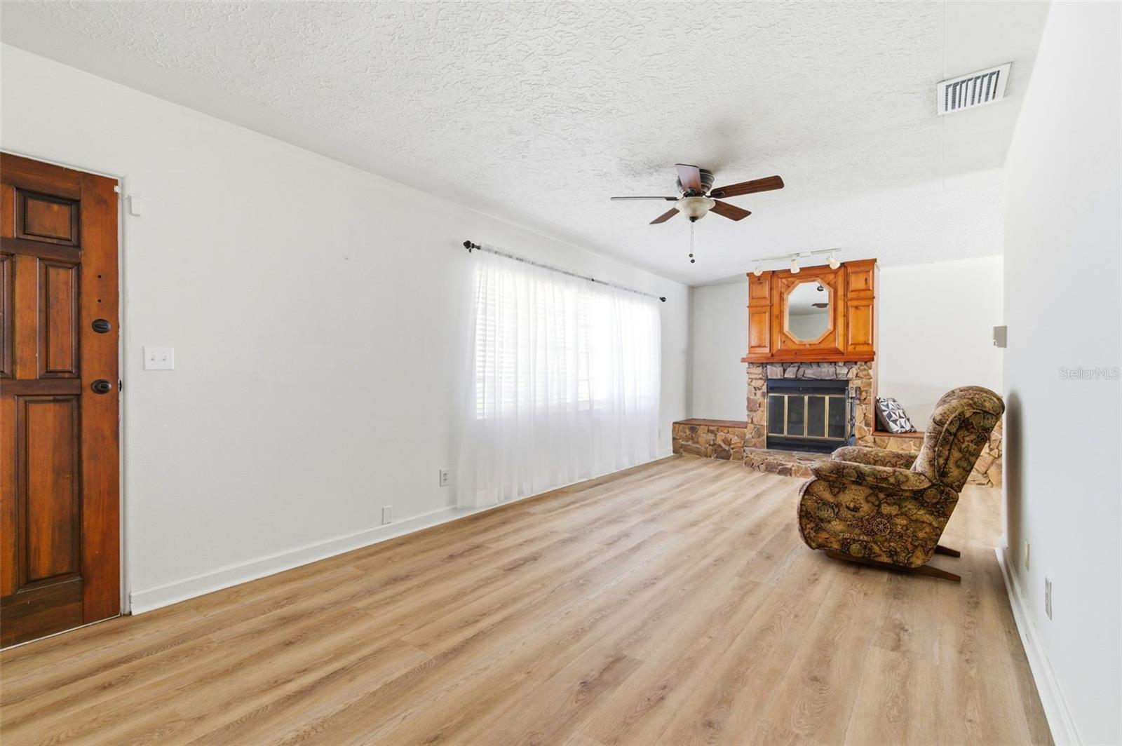 10651 125th Ave Property Photo 7