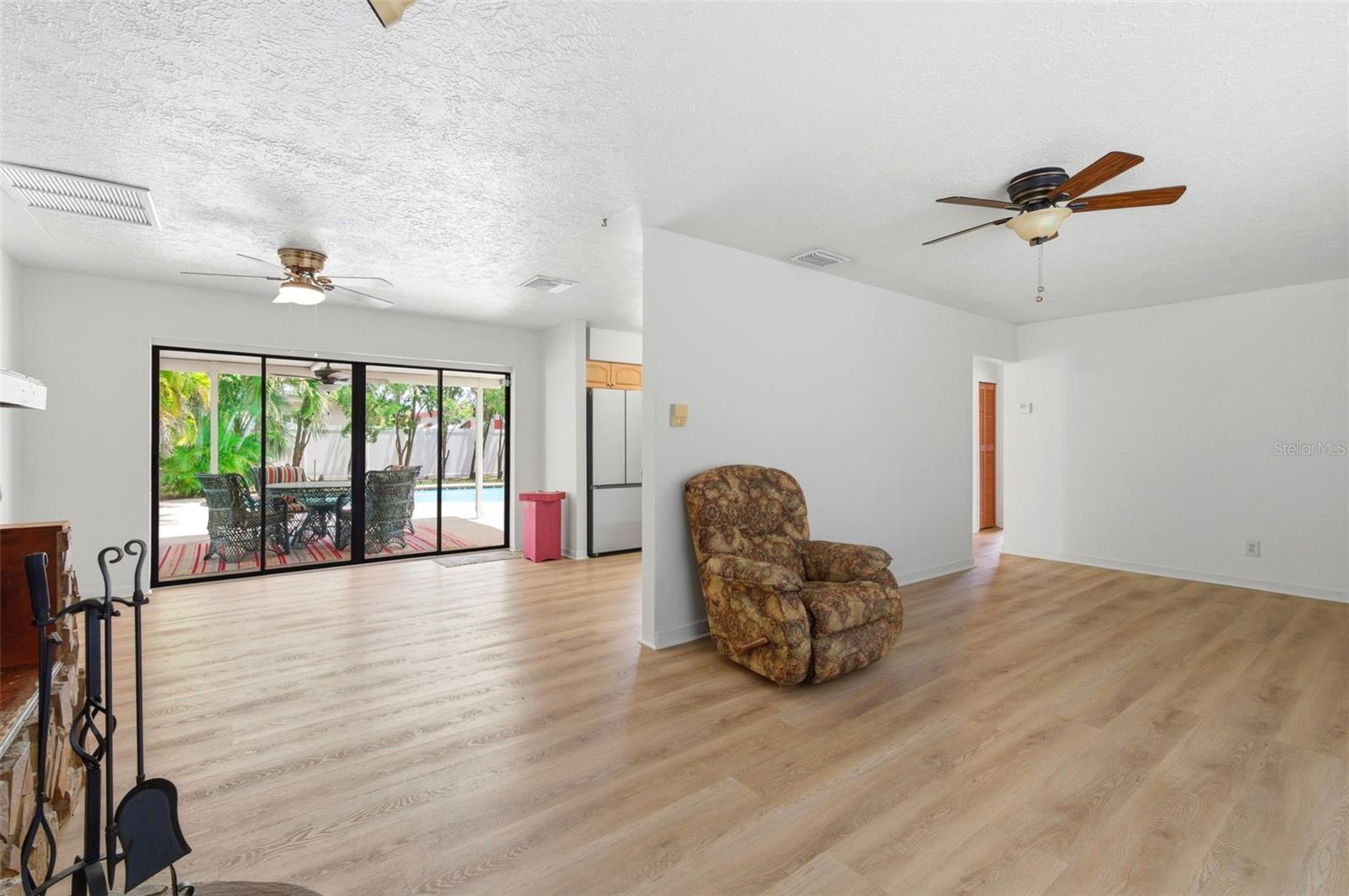 10651 125th Ave Property Photo 9