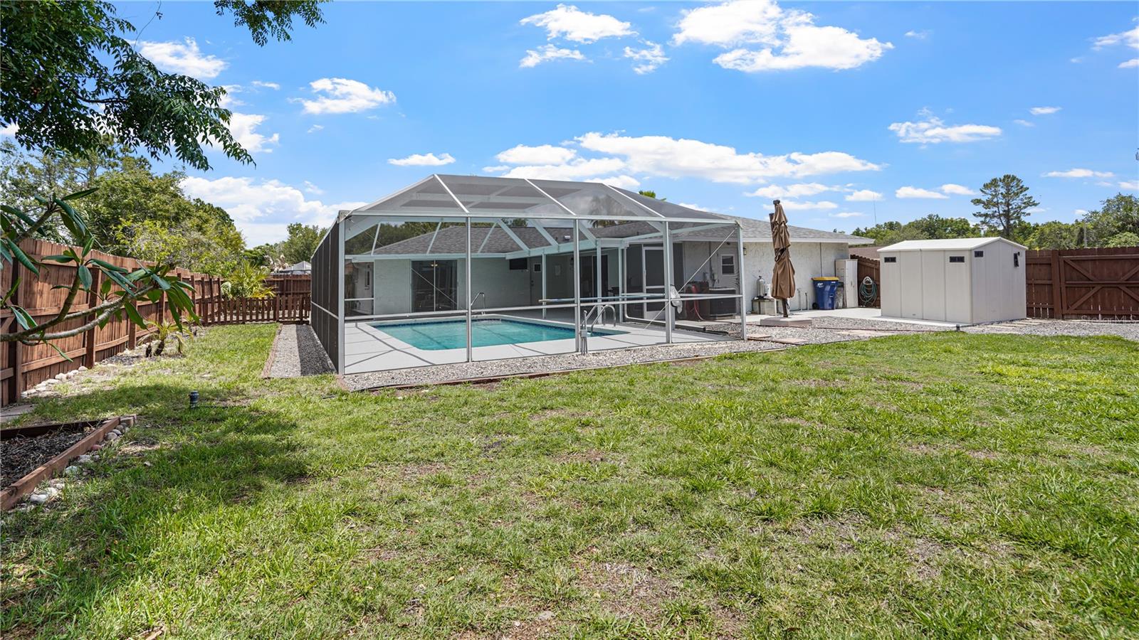 8747 Hemlock Ln Property Photo 46