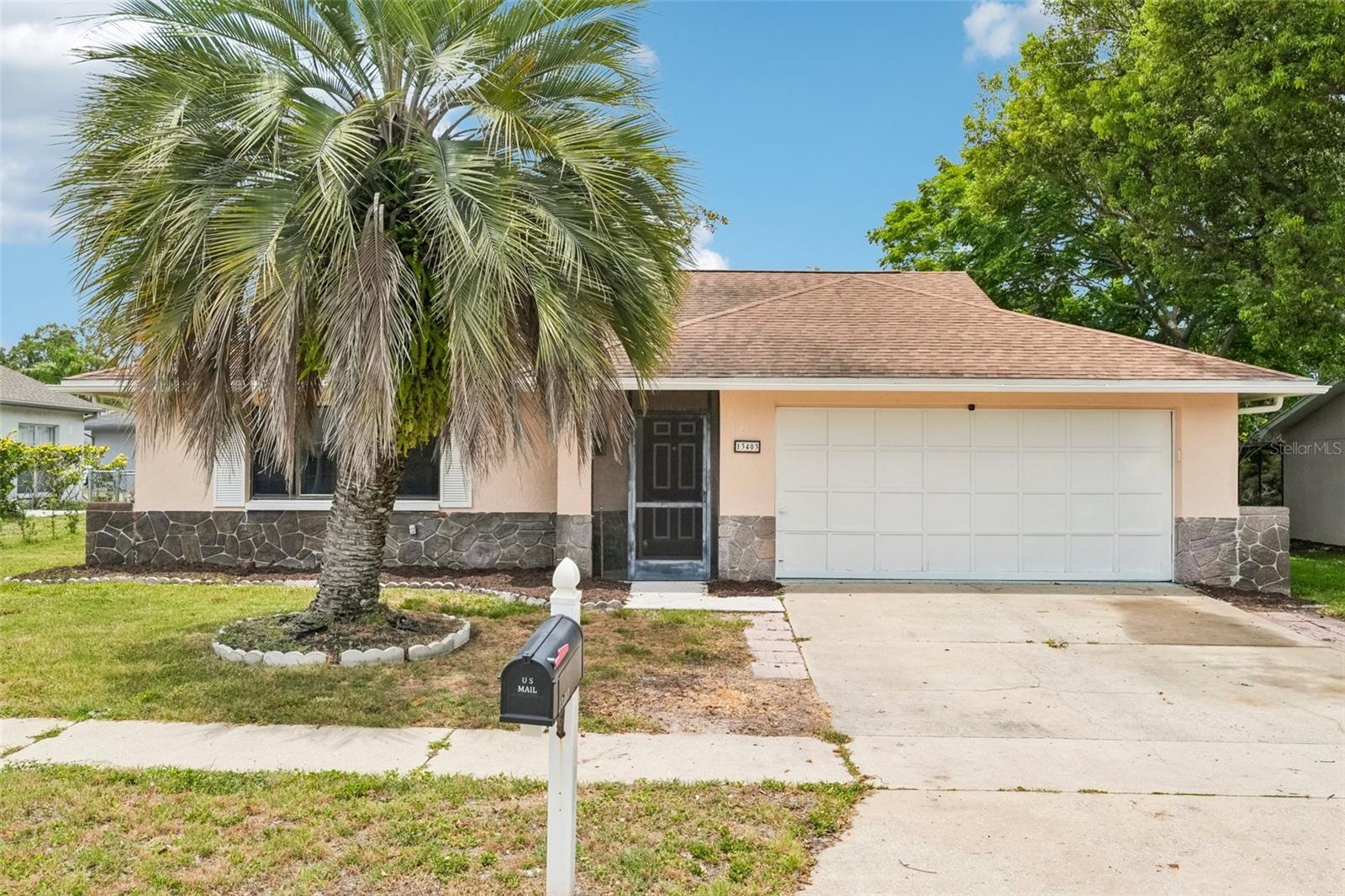 13403 Rayburn Rd Property Photo 1