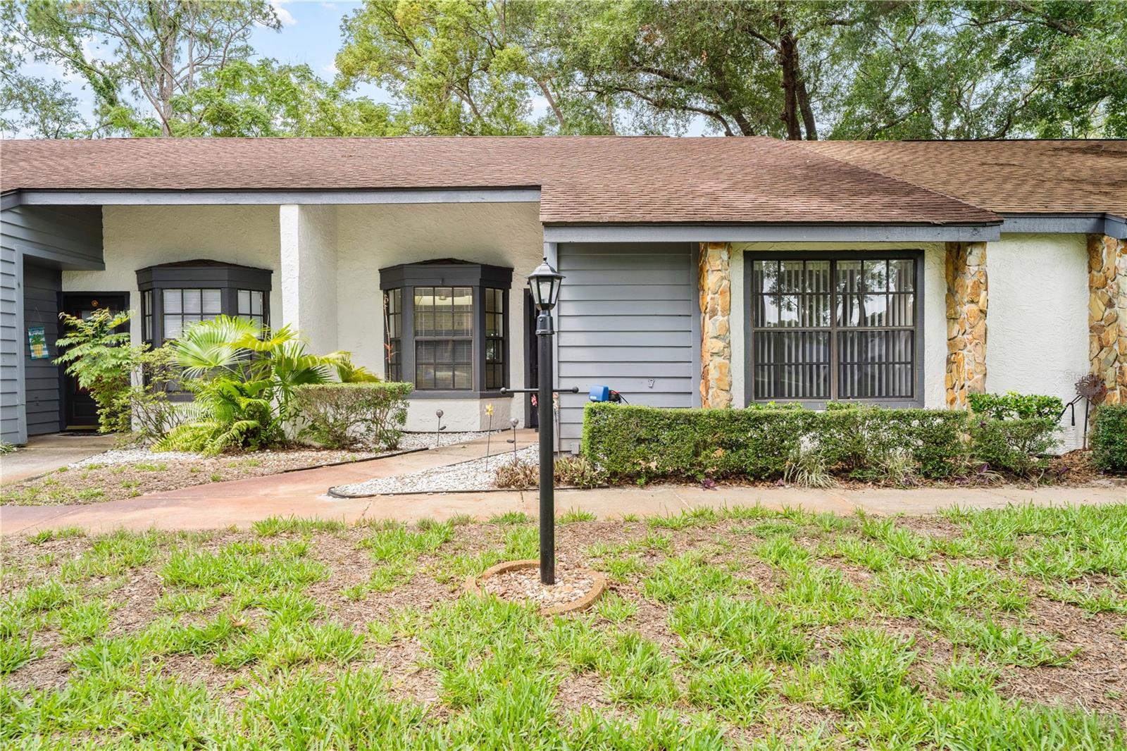 2139 Sea Pines Ct Property Photo 7