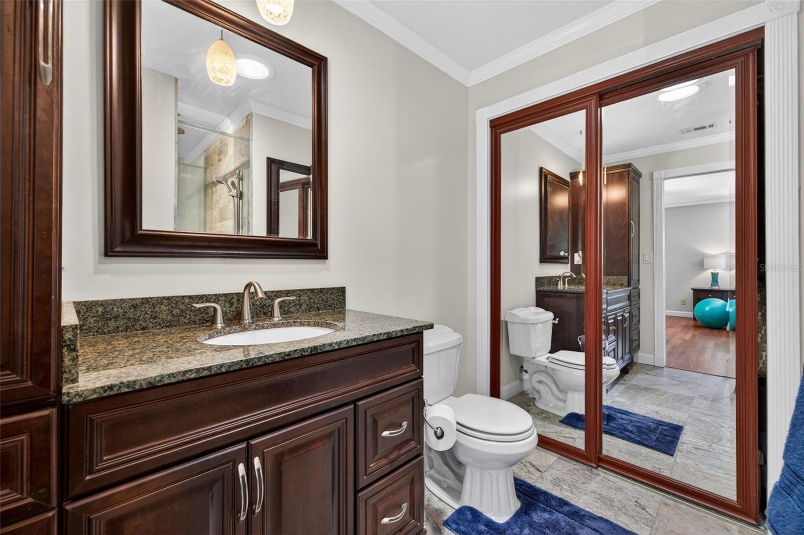 1007 State St E Property Photo 28