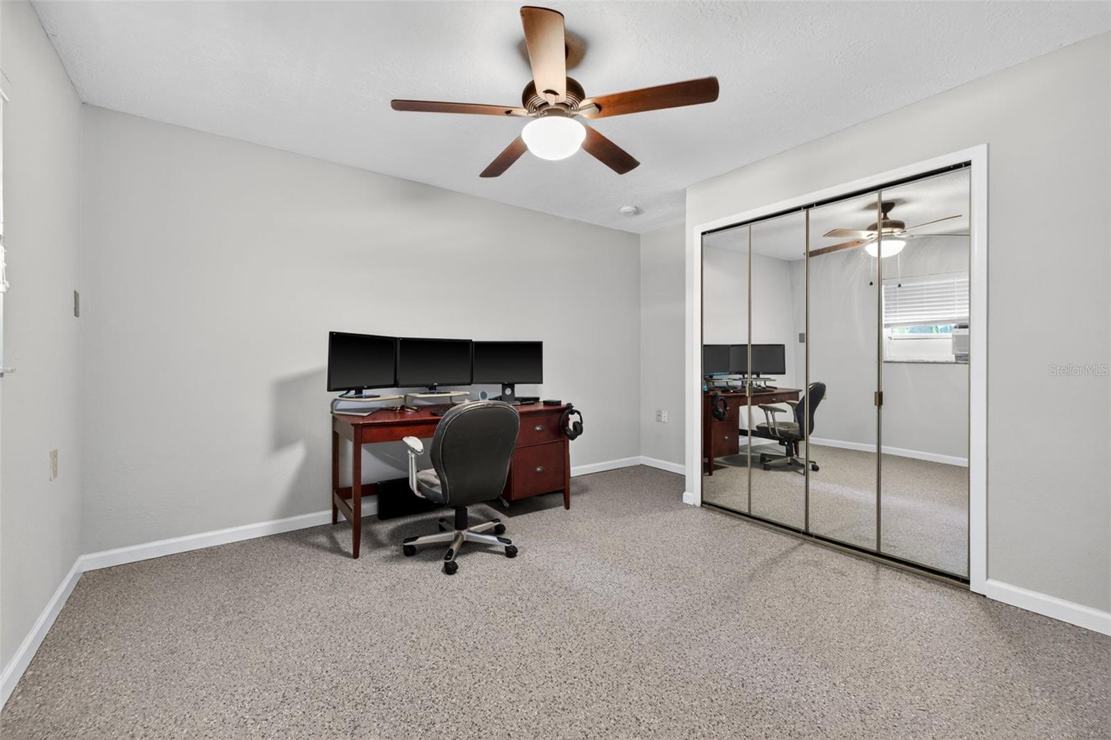 1007 State St E Property Photo 42