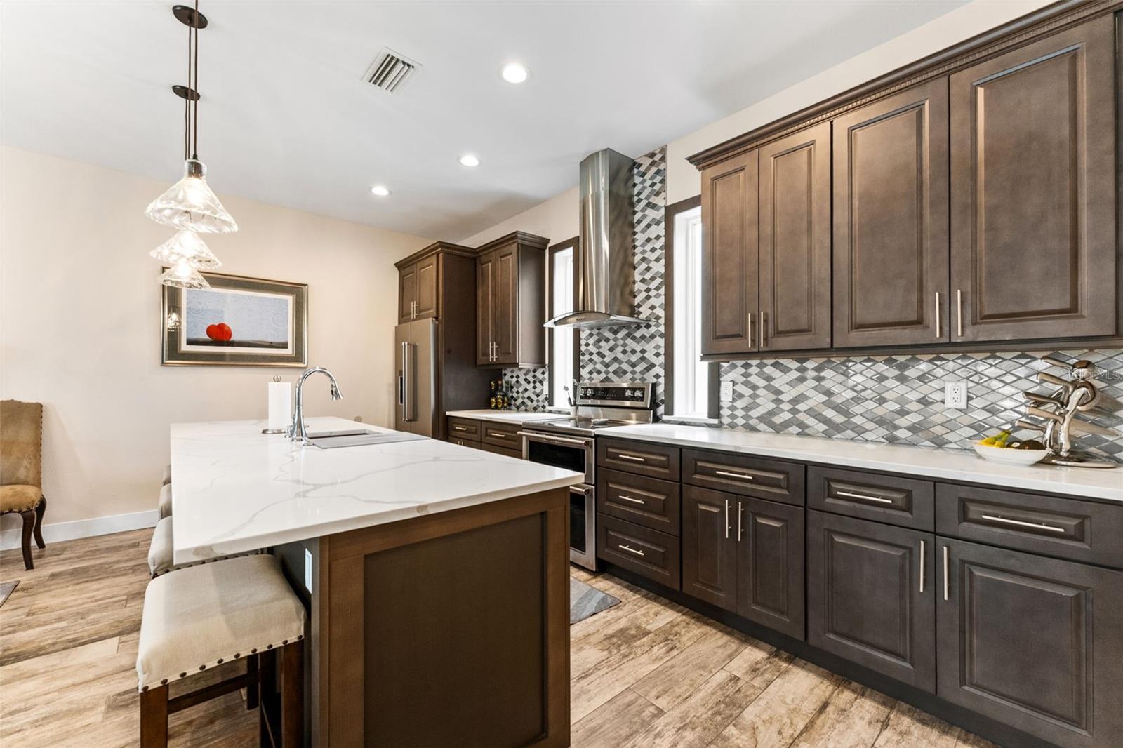 4910 W Mcelroy Ave #6 Property Photo 6