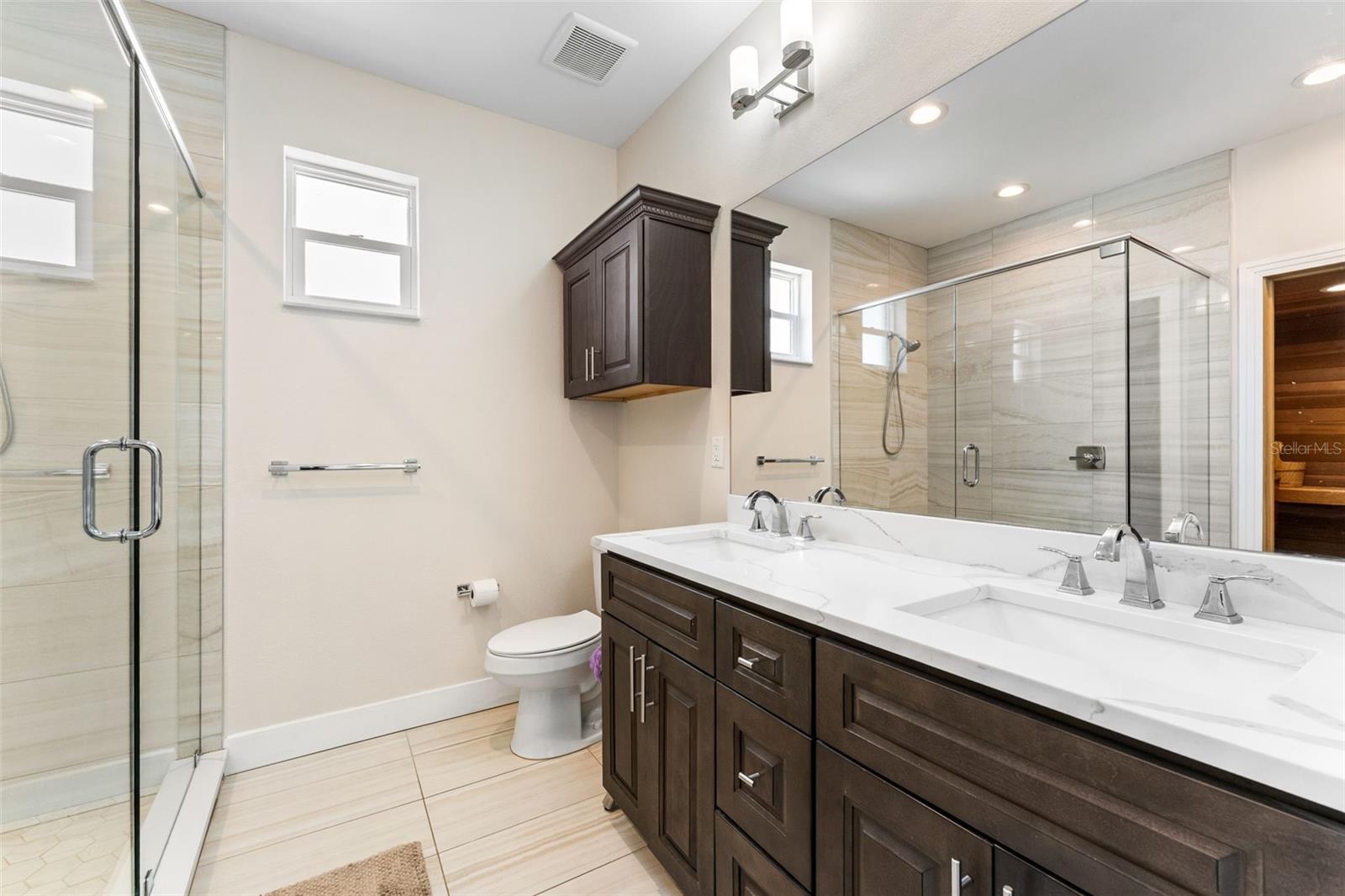 4910 W Mcelroy Ave #6 Property Photo 7