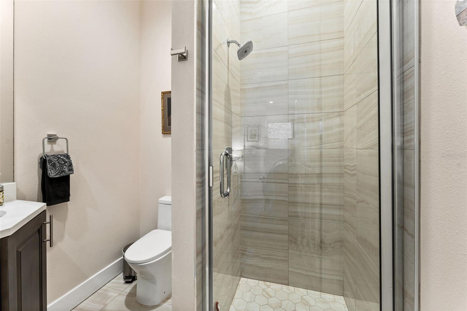 4910 W Mcelroy Ave #6 Property Photo 15