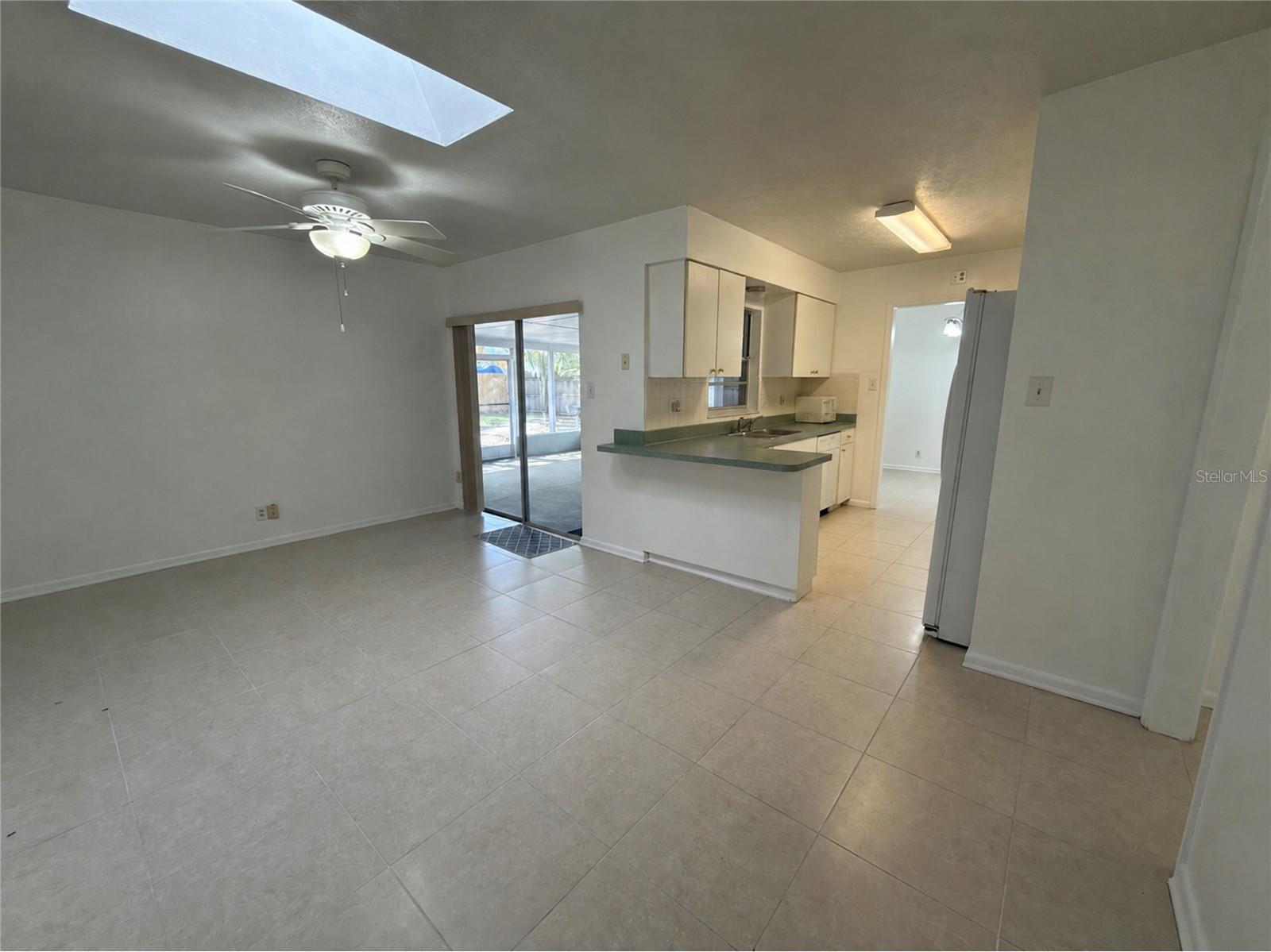 2209 Boxwood Way Property Photo 6