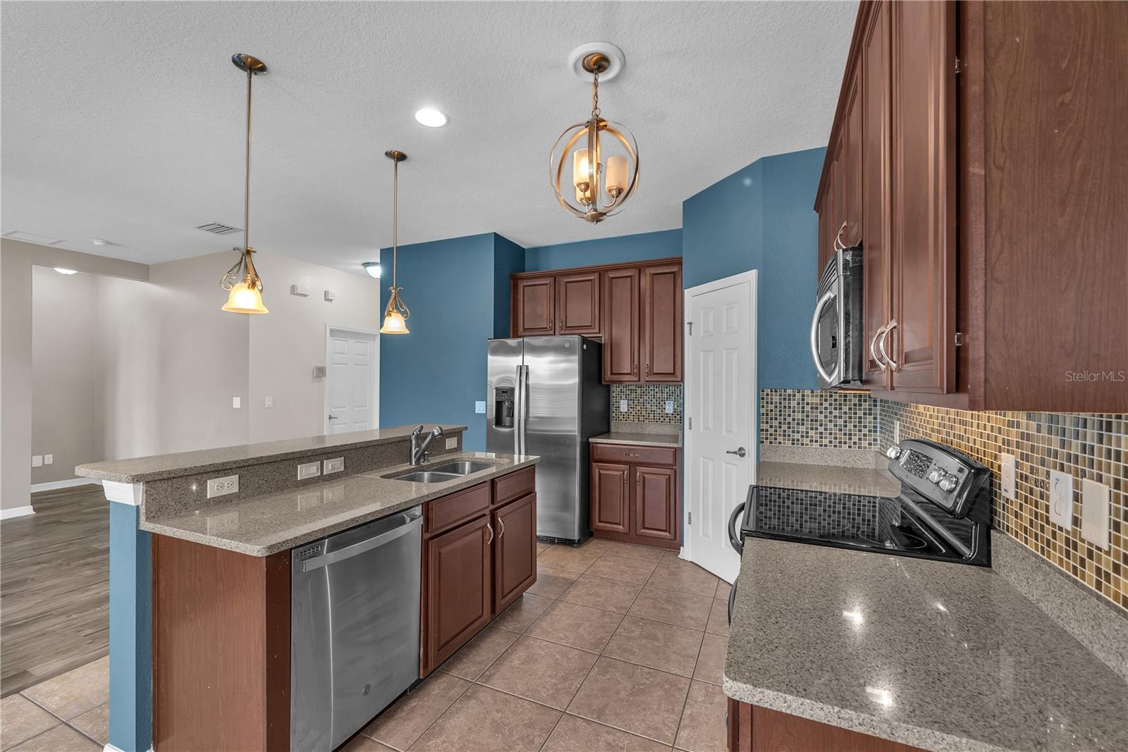 710 Parker Den Dr Property Photo 8