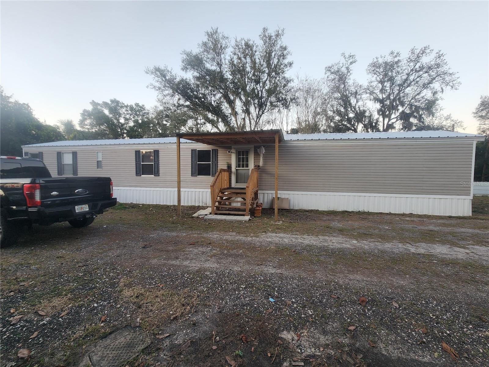 1333 Wilkinson Dr Property Photo 2