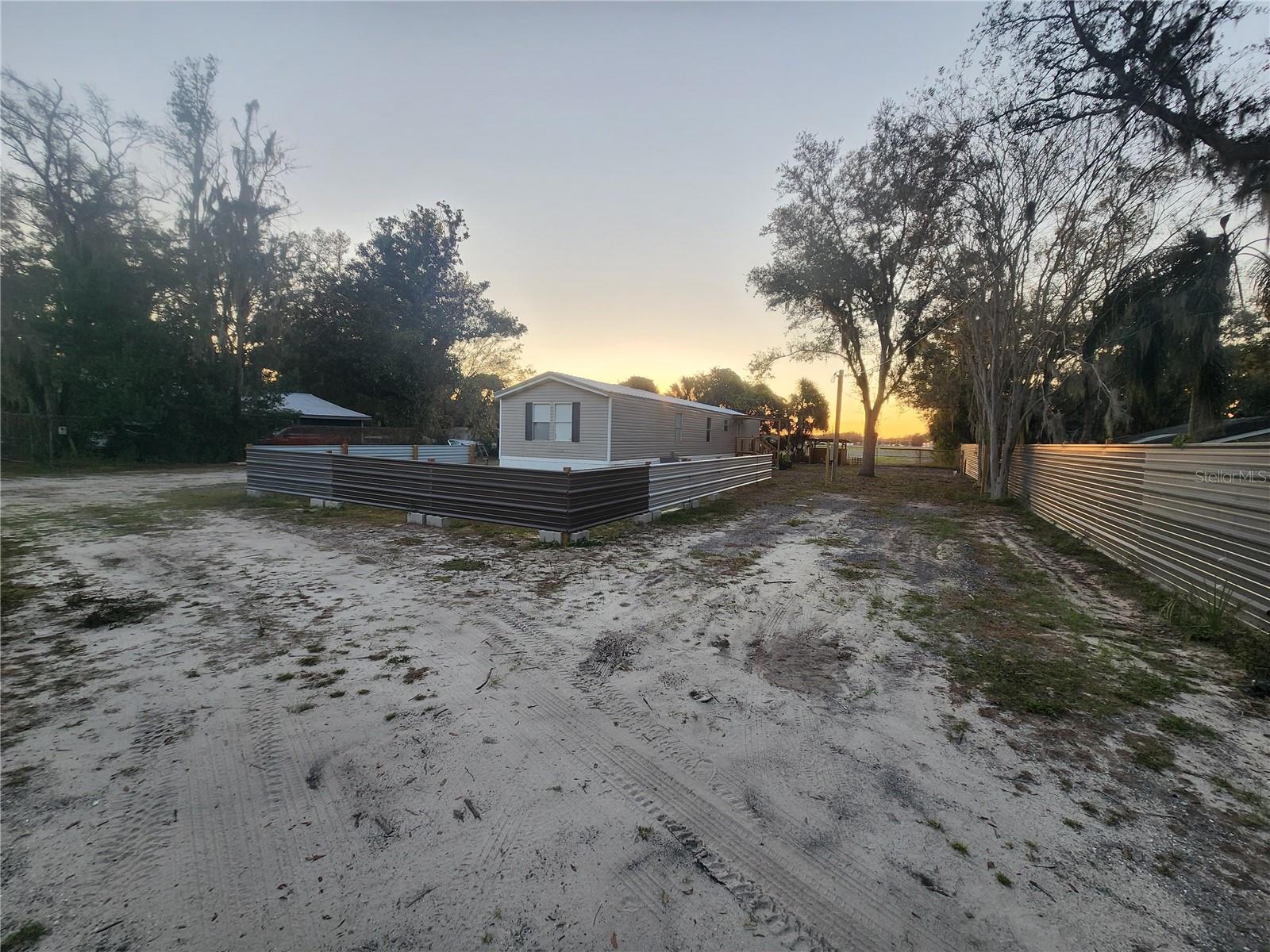 1333 Wilkinson Dr Property Photo 4